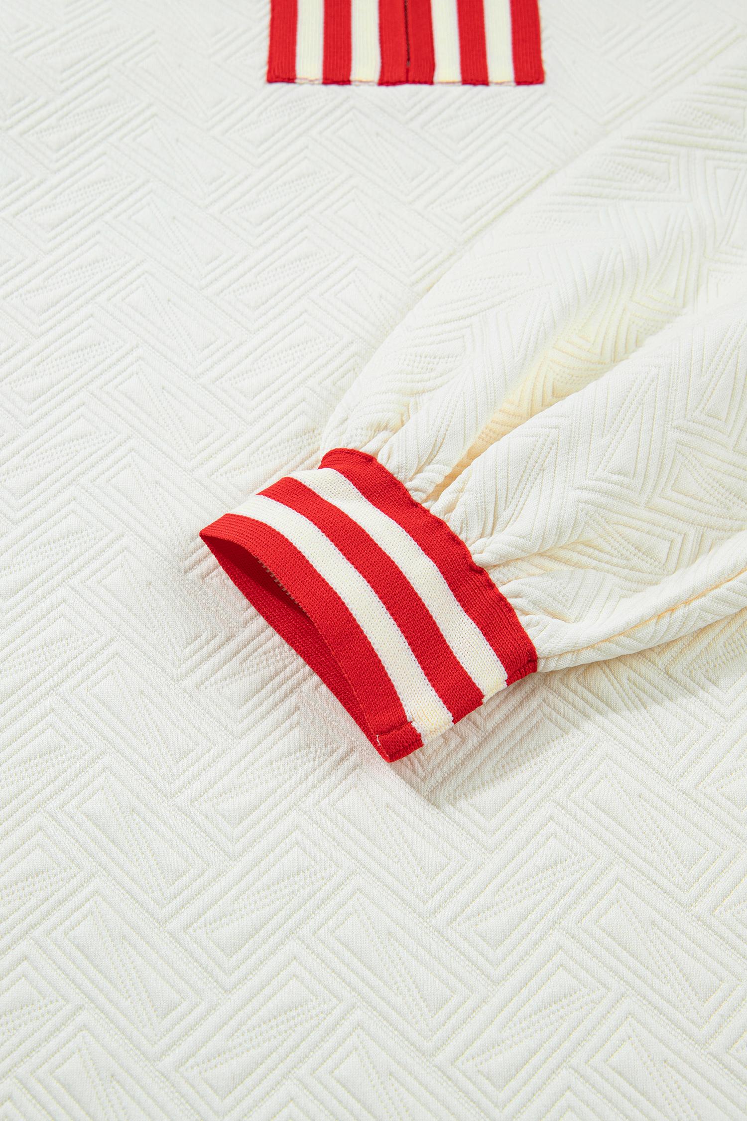 White Textured Knit Contrast Striped Accent Zipped Collar Pullover Top - loveforevers
