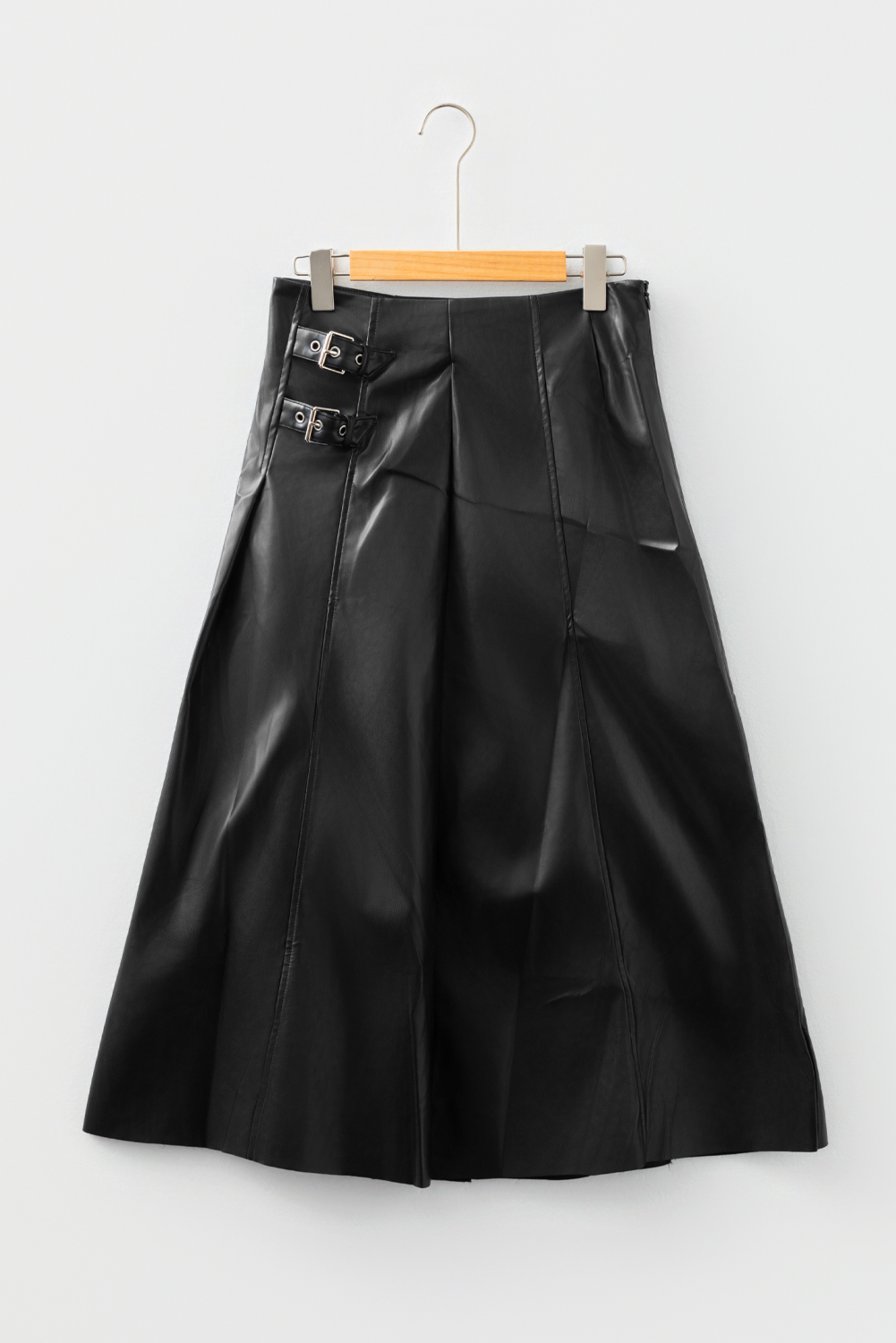 Black Faux Leather Retro Buckle Detail Pleated Stitch Flared Midi Skirt - loveforevers
