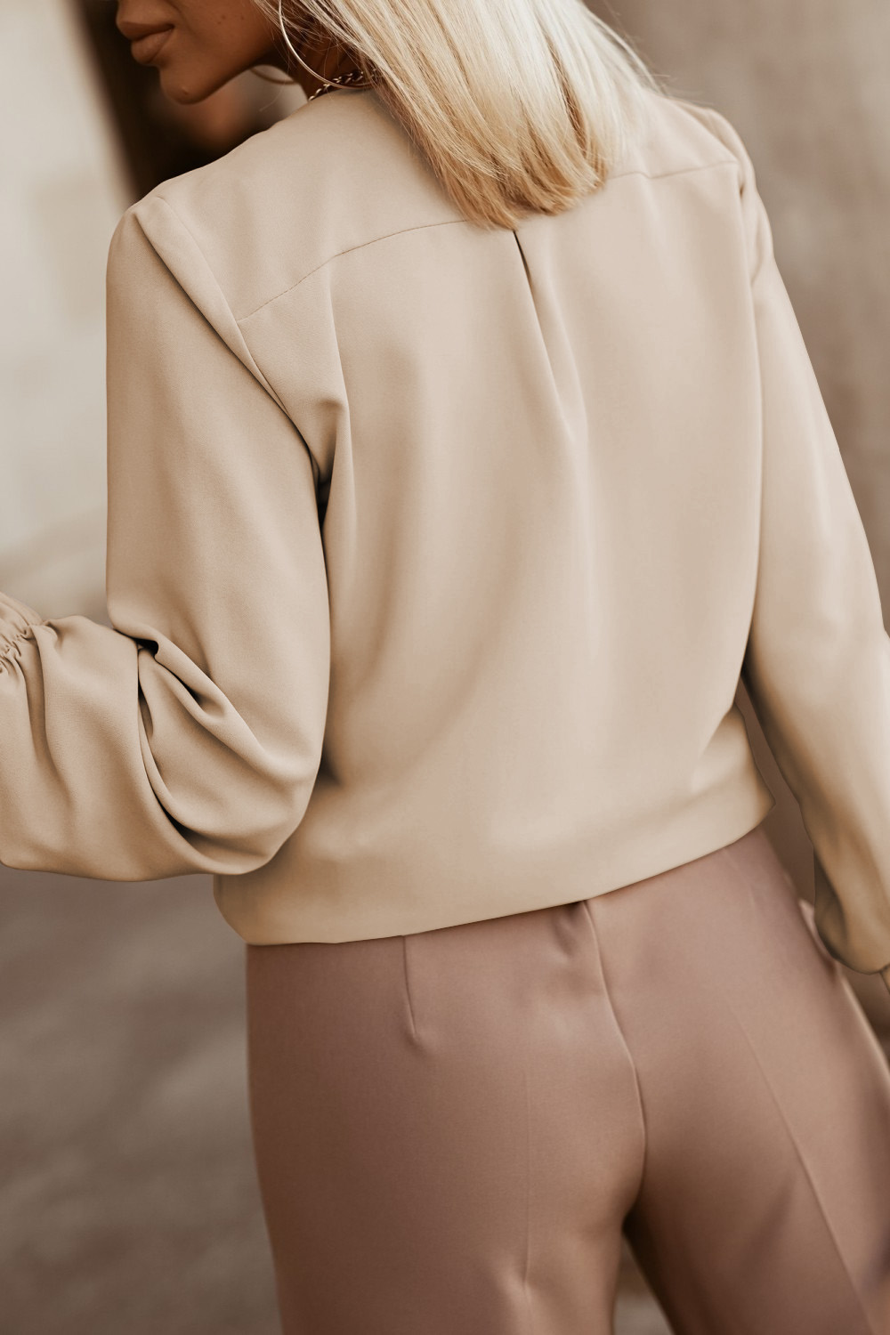 Black Crew Neck Gathered Stretch Cuff Shirt - loveforevers