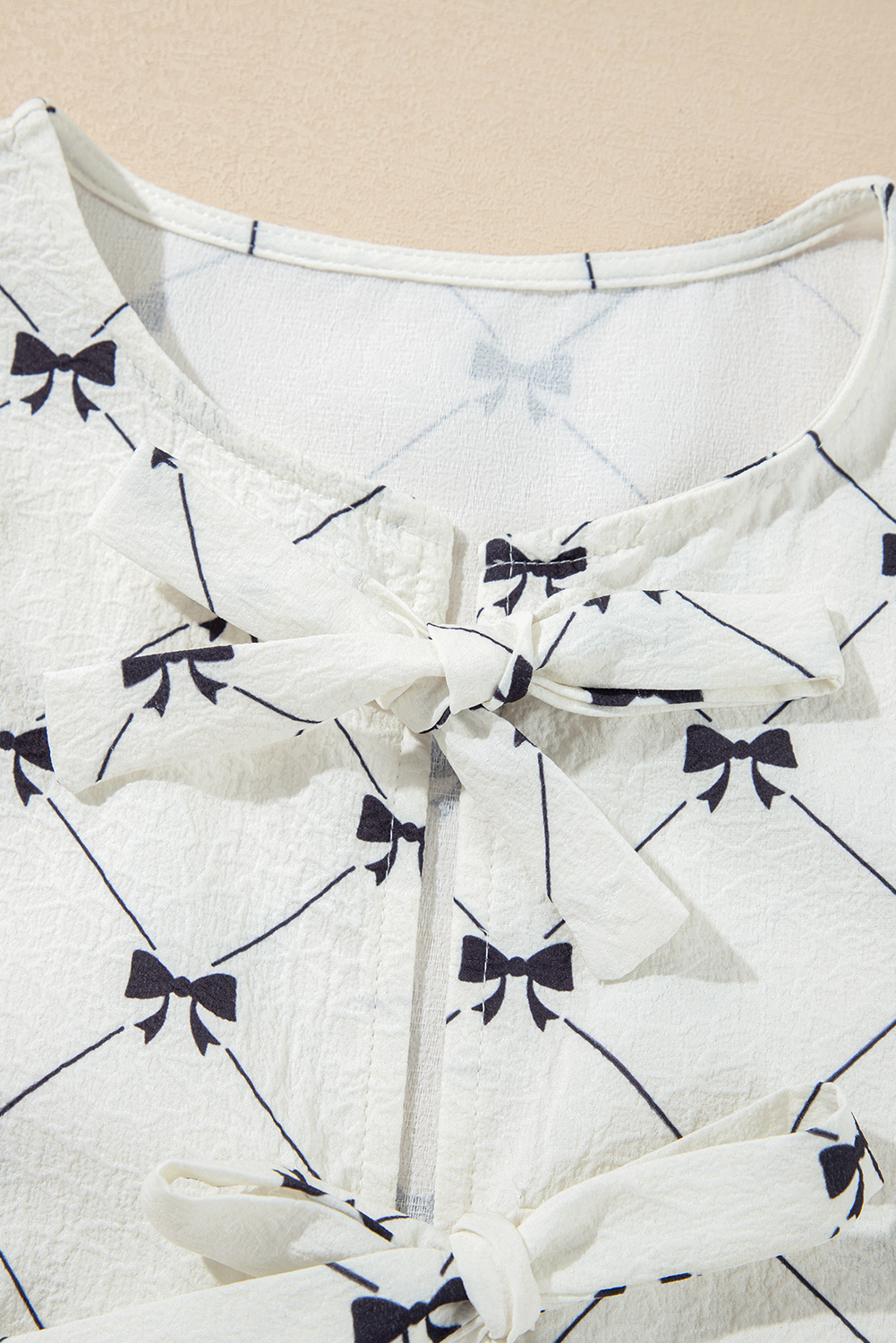 White Bowknot Print Front Knots Bubble Sleeve Blouse - loveforevers