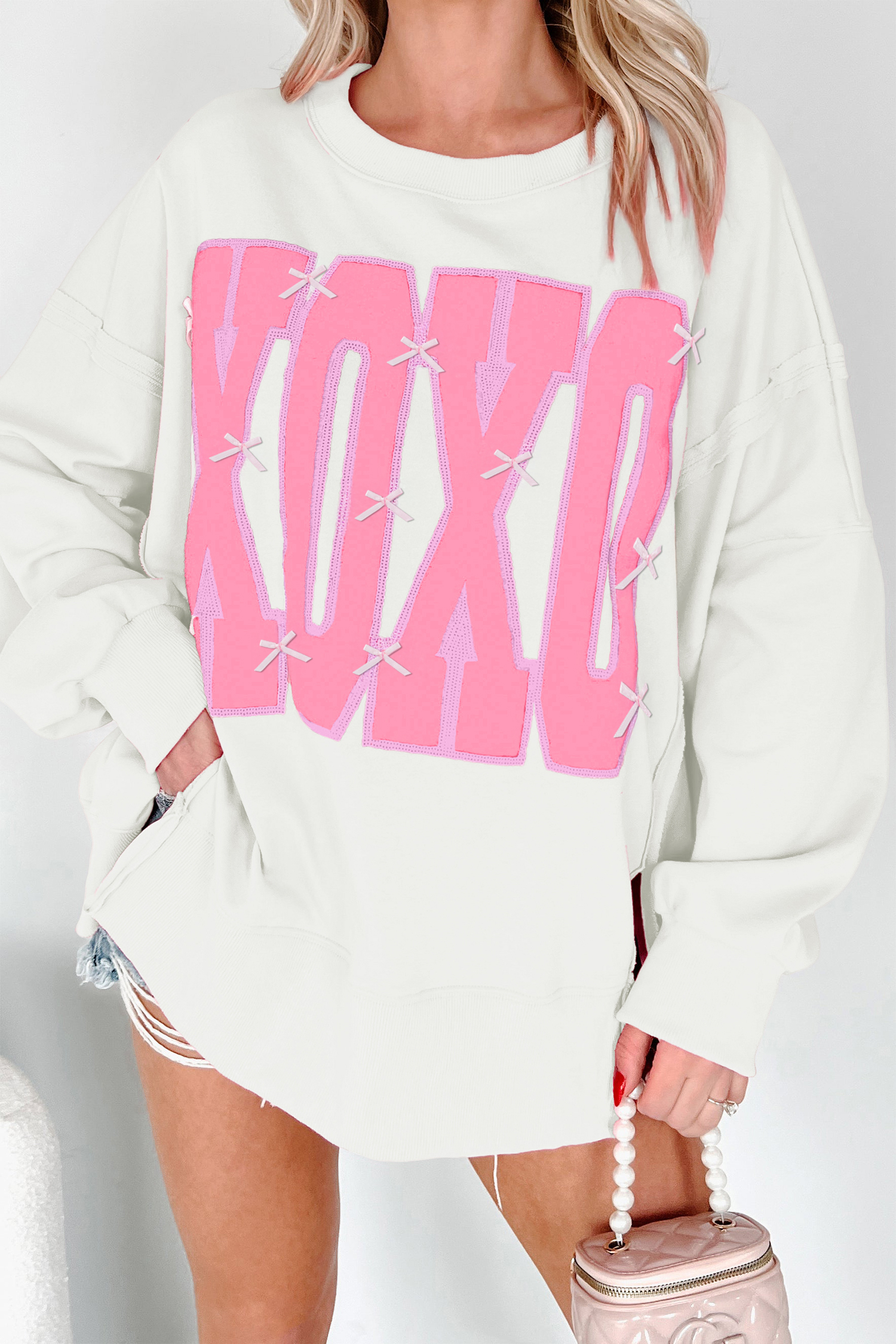 White Bow Sequin XOXO Letter Graphic Exposed Seam Baggy Sweatshirt - loveforevers