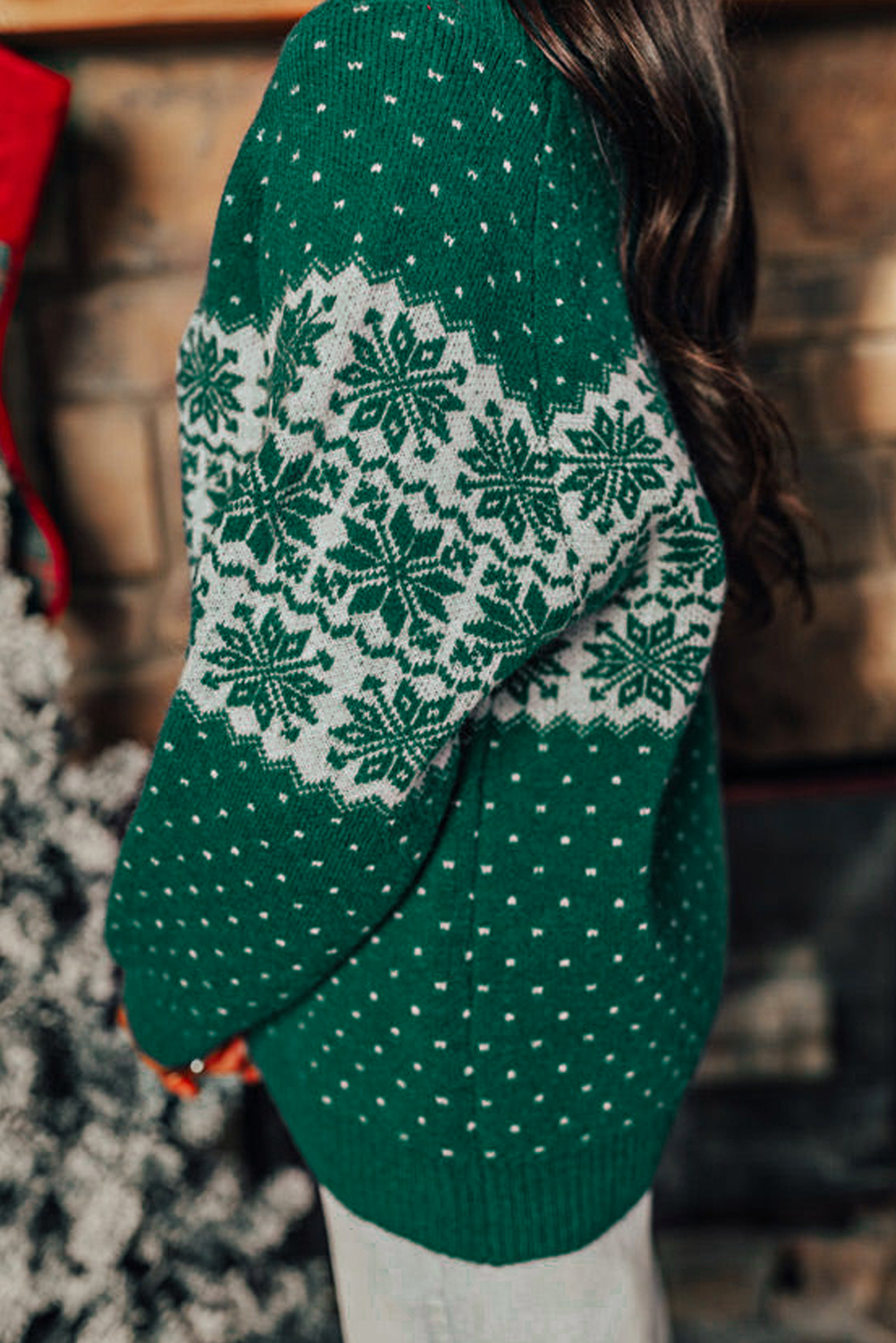 Green Christmas Snowflake Dotted Print Round Neck Sweater - loveforevers