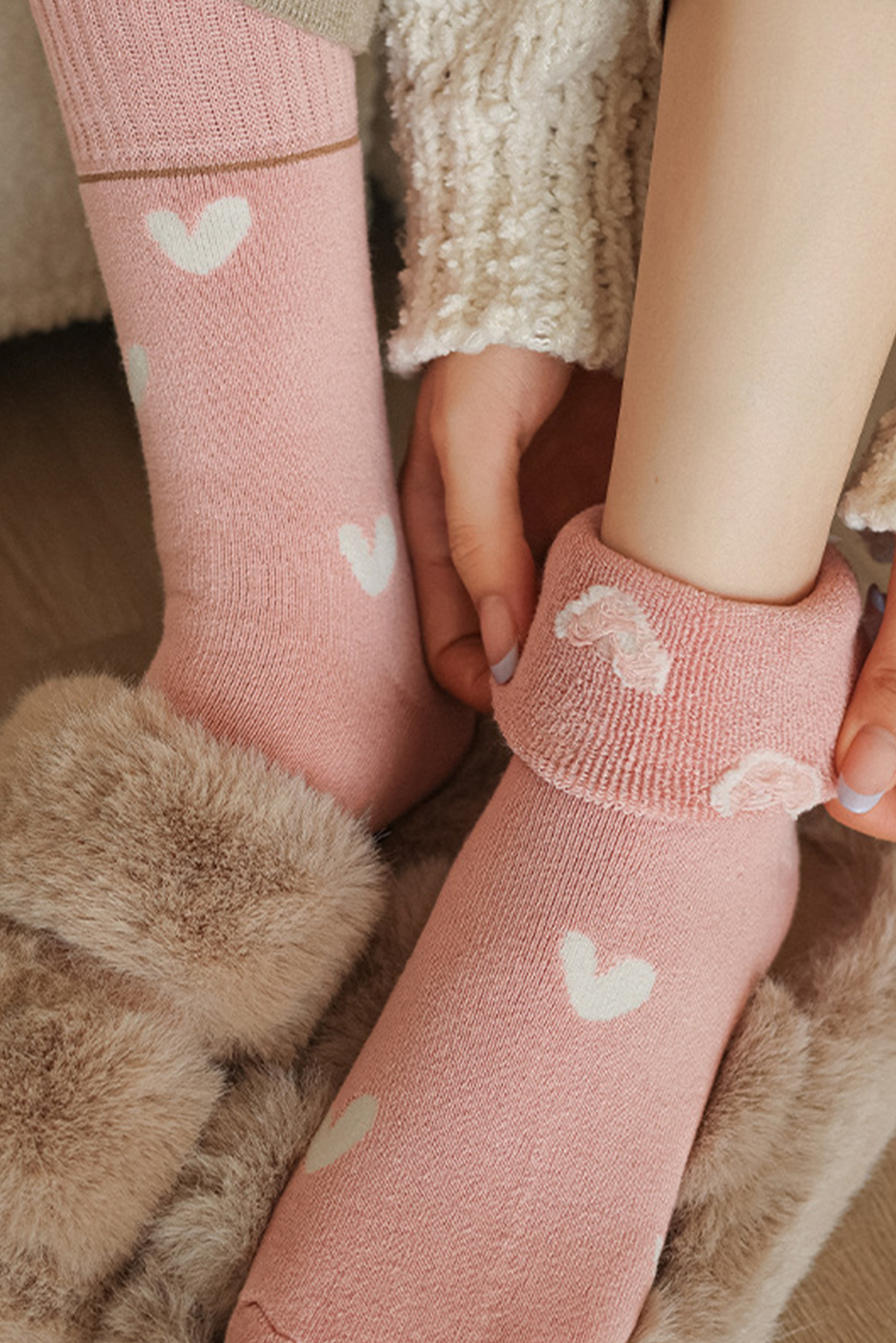 Pink Contrast Heart Print Ribbed Cuff Womens Crew Socks - loveforevers