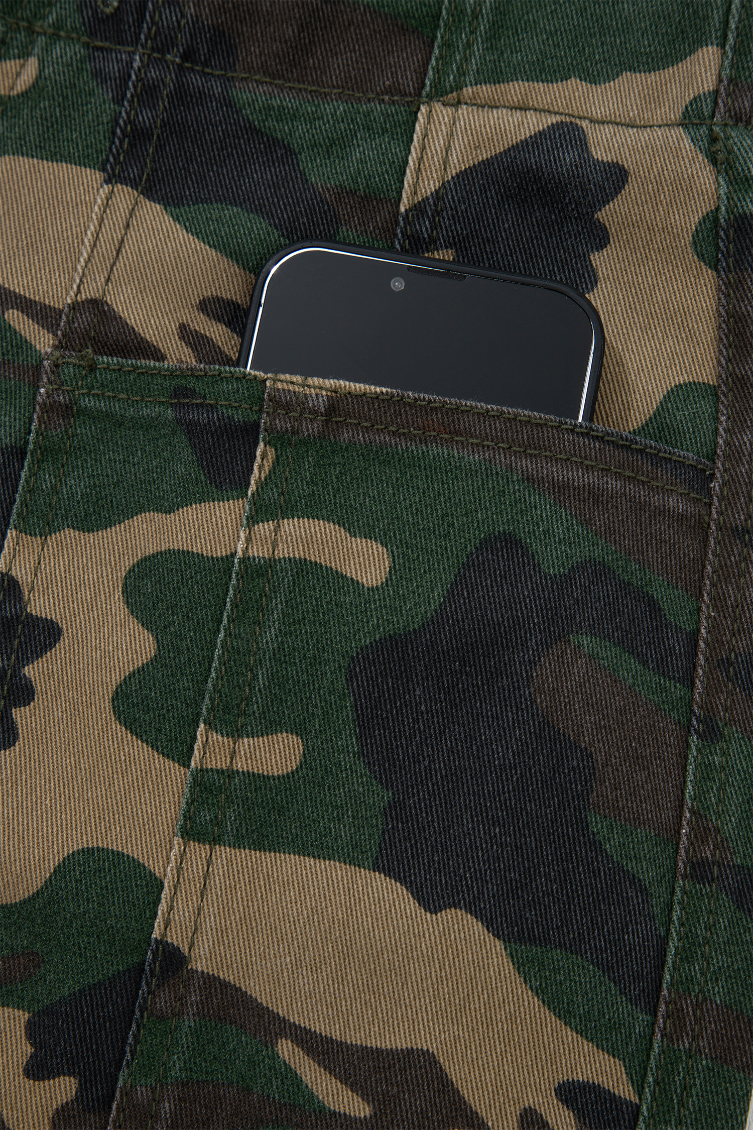 Green Camouflage Print Drawstring Patch Pocket Barrel Jeans - loveforevers