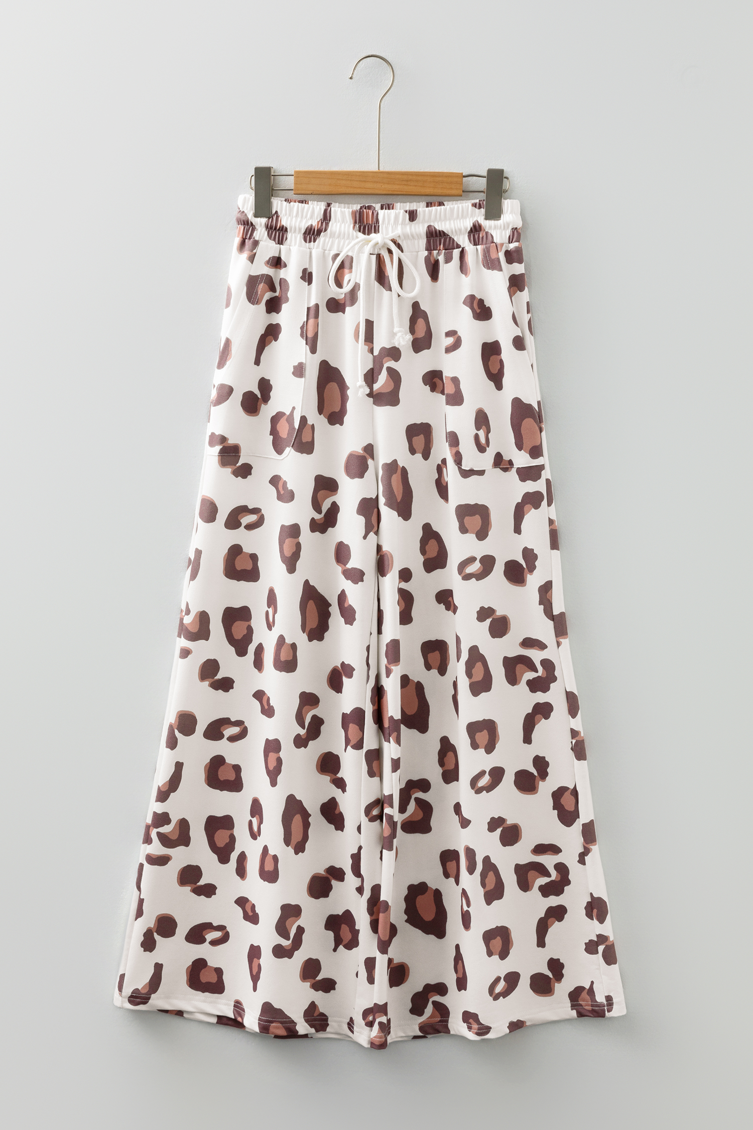 Beige Drawstring Leopard Print Patch Pocket Loose Pants - loveforevers