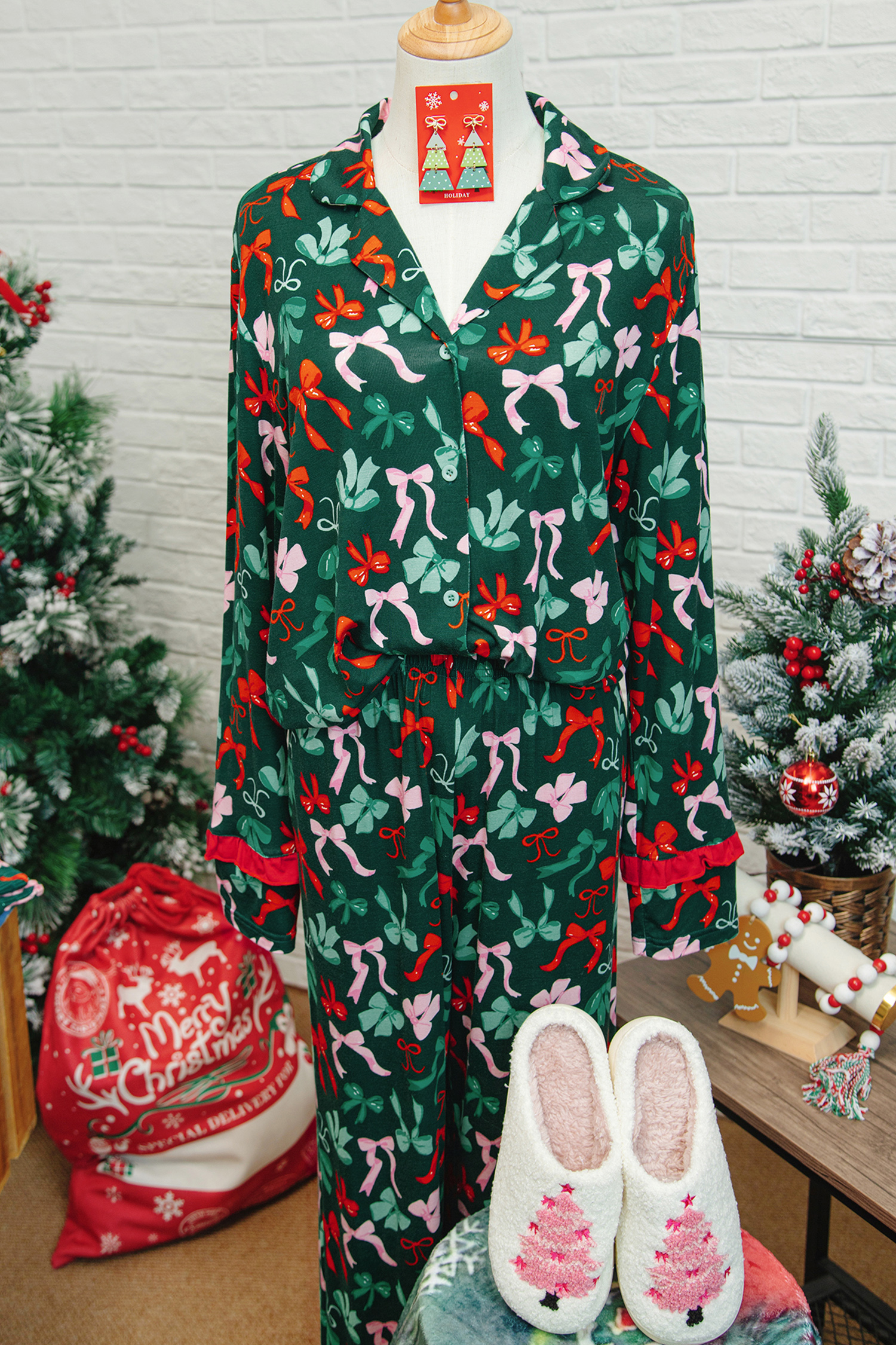 Green Festive Bow Print 2pcs Pajama Pant Set - loveforevers