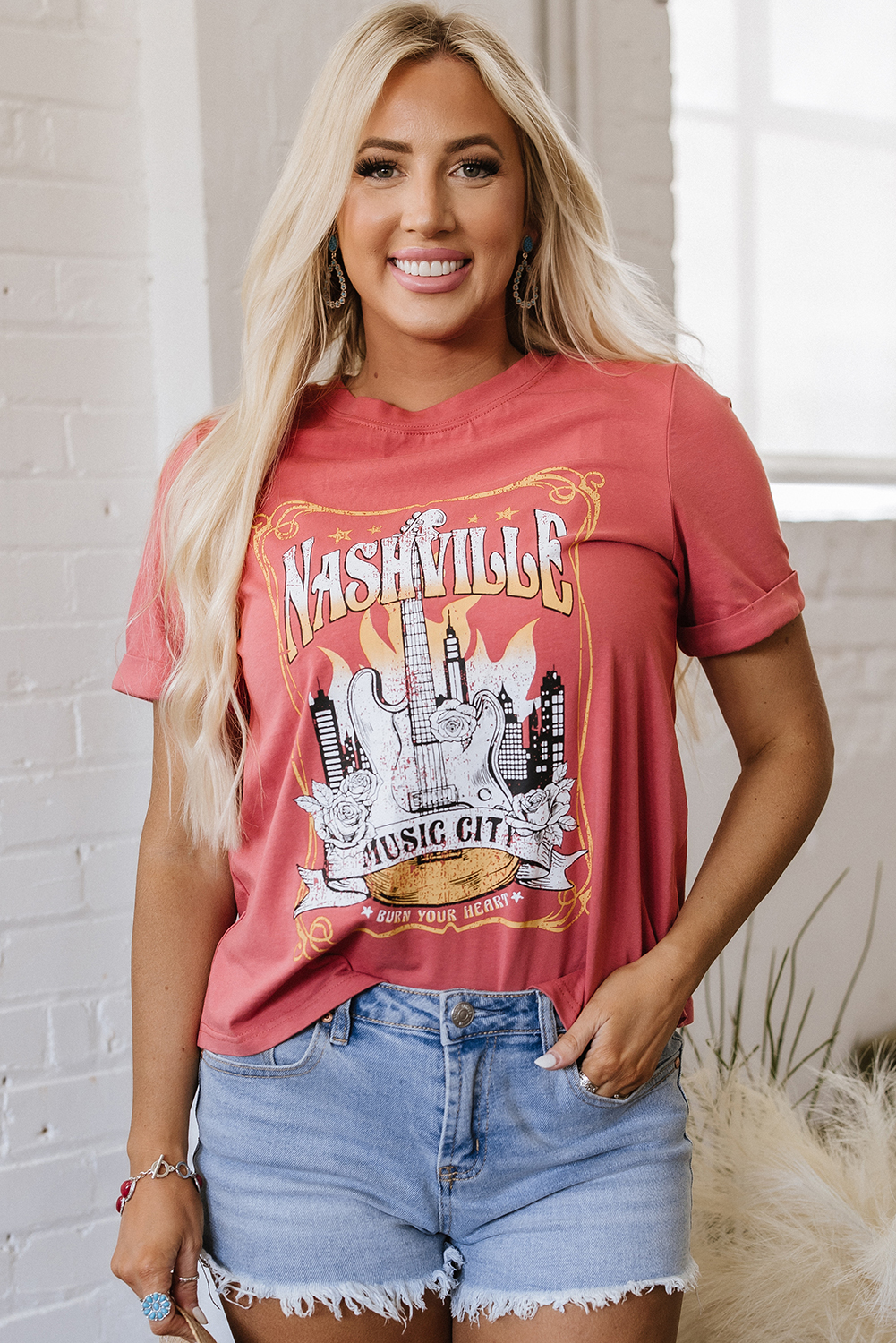 Mineral Red Nashville Music City Graphic Retro Fashion Tee - loveforevers