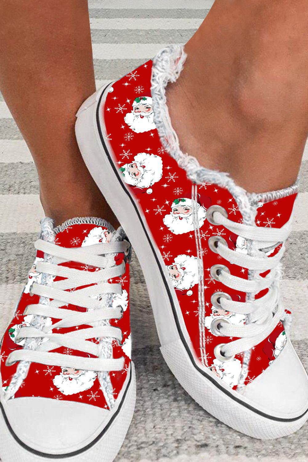 Red Santa Claus Snowflake Print Flat Canvas Shoes - loveforevers