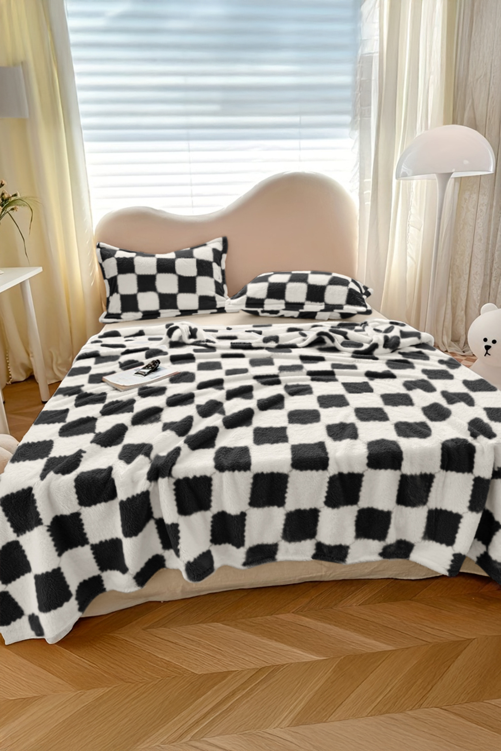 Pink Checkered Soft Plush Large Blanket - loveforevers