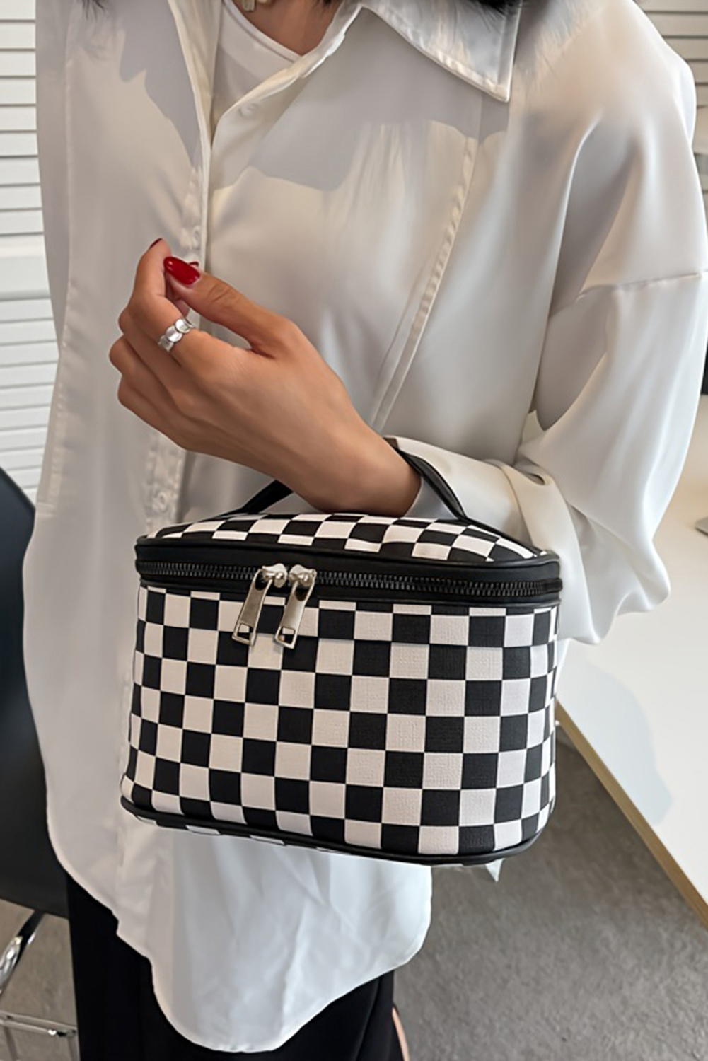 Black Checkered Zipper Large Cosmetic Bag with Handle - loveforevers