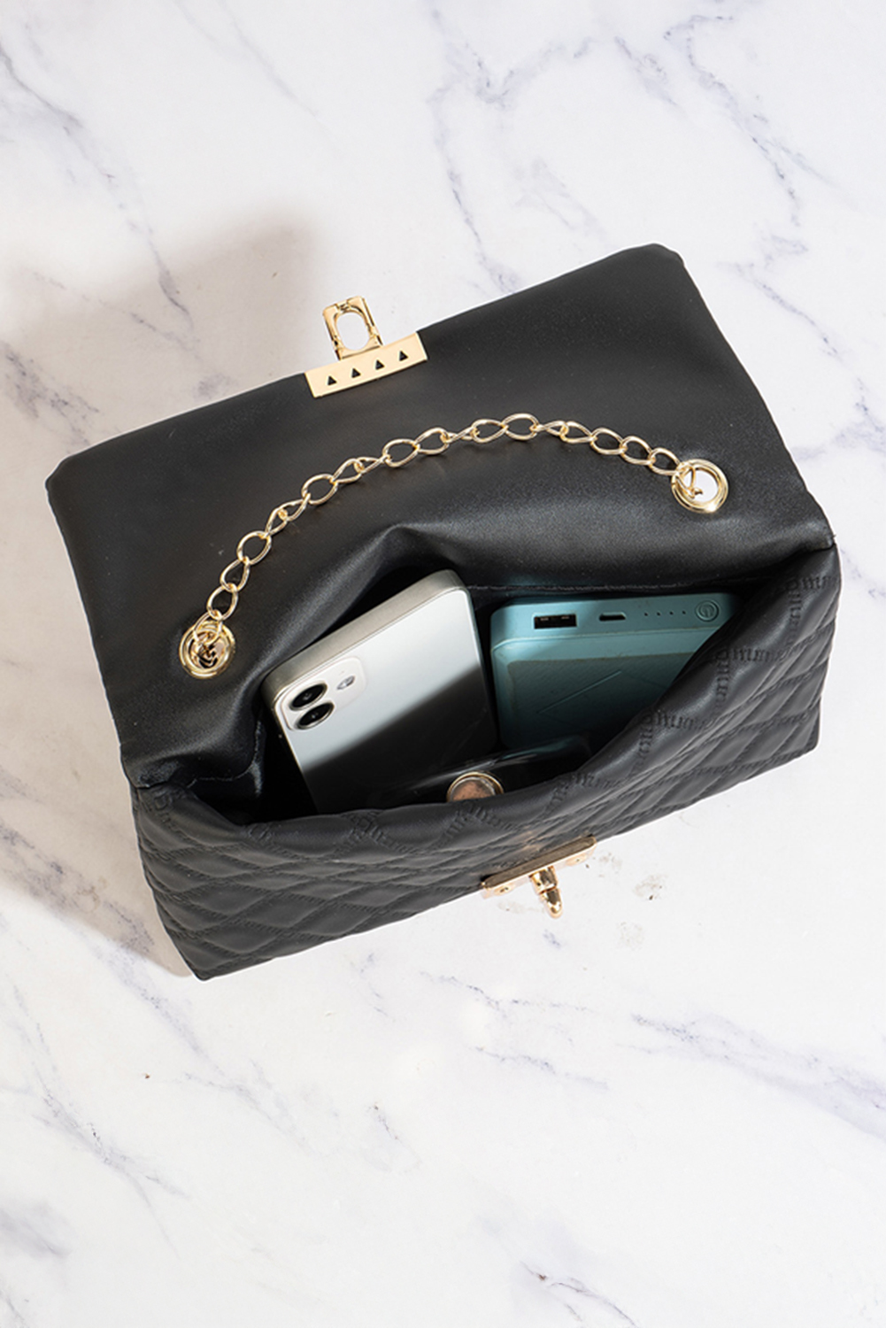Black Textured PU Leather Gold Chain Buckle Single Shoulder Bag - loveforevers