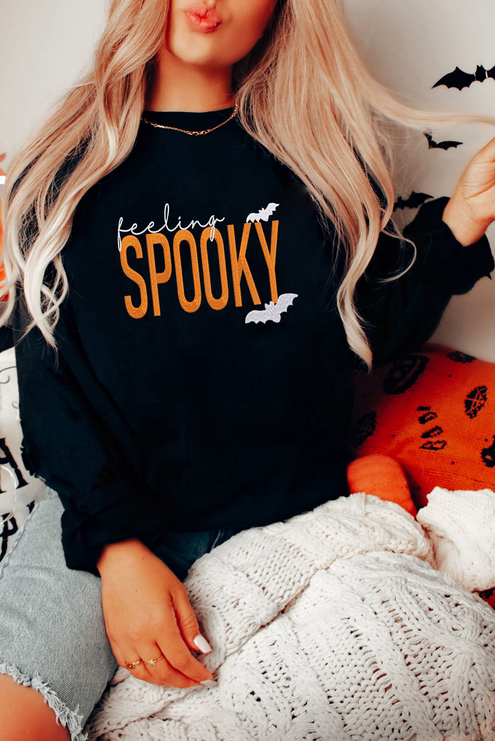 Black Feeling Spooky Halloween Embroidered Graphic Baggy Sweatshirt - loveforevers