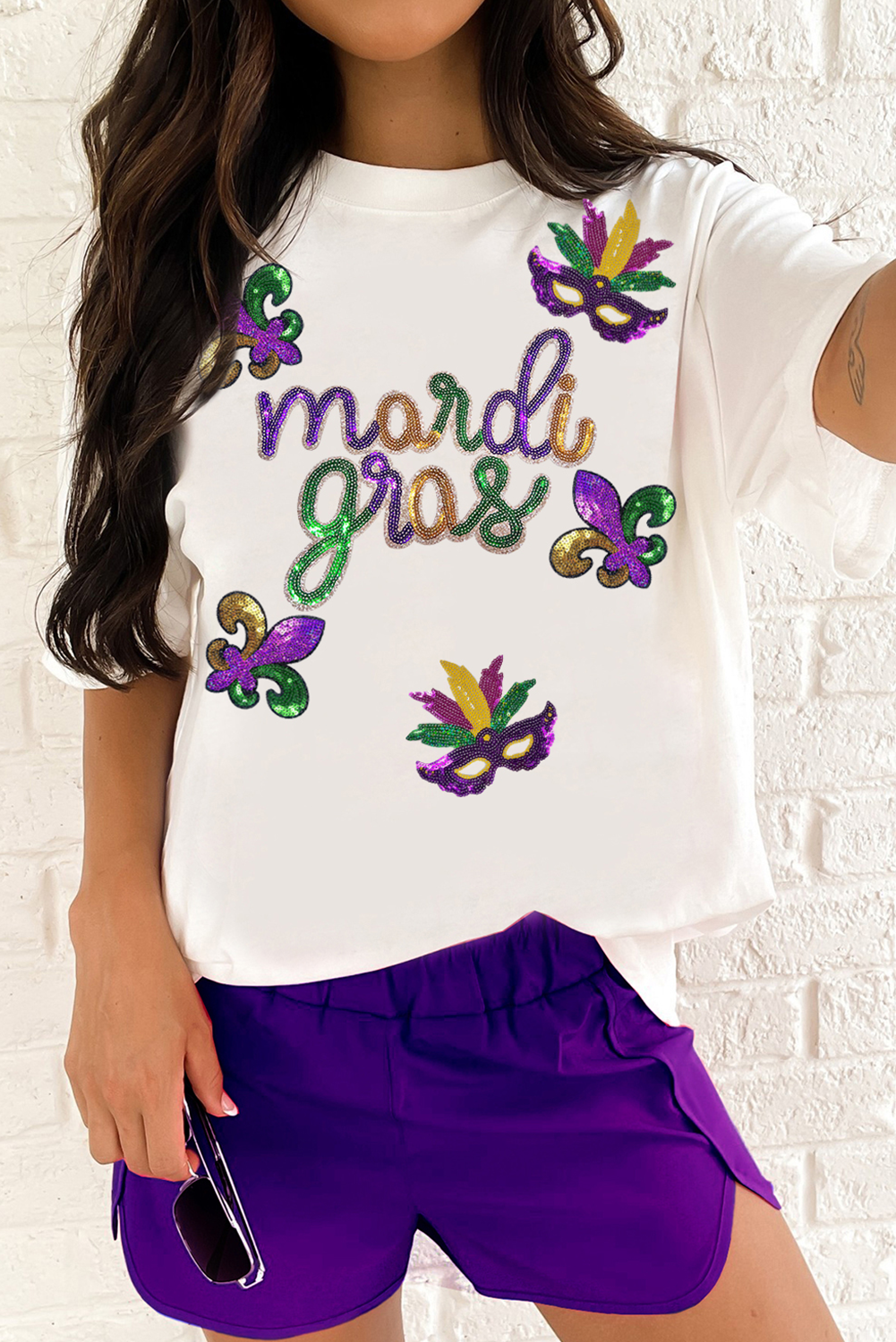 White Sequin Mardi Gras Pattern Graphic Crew Neck Tee - loveforevers