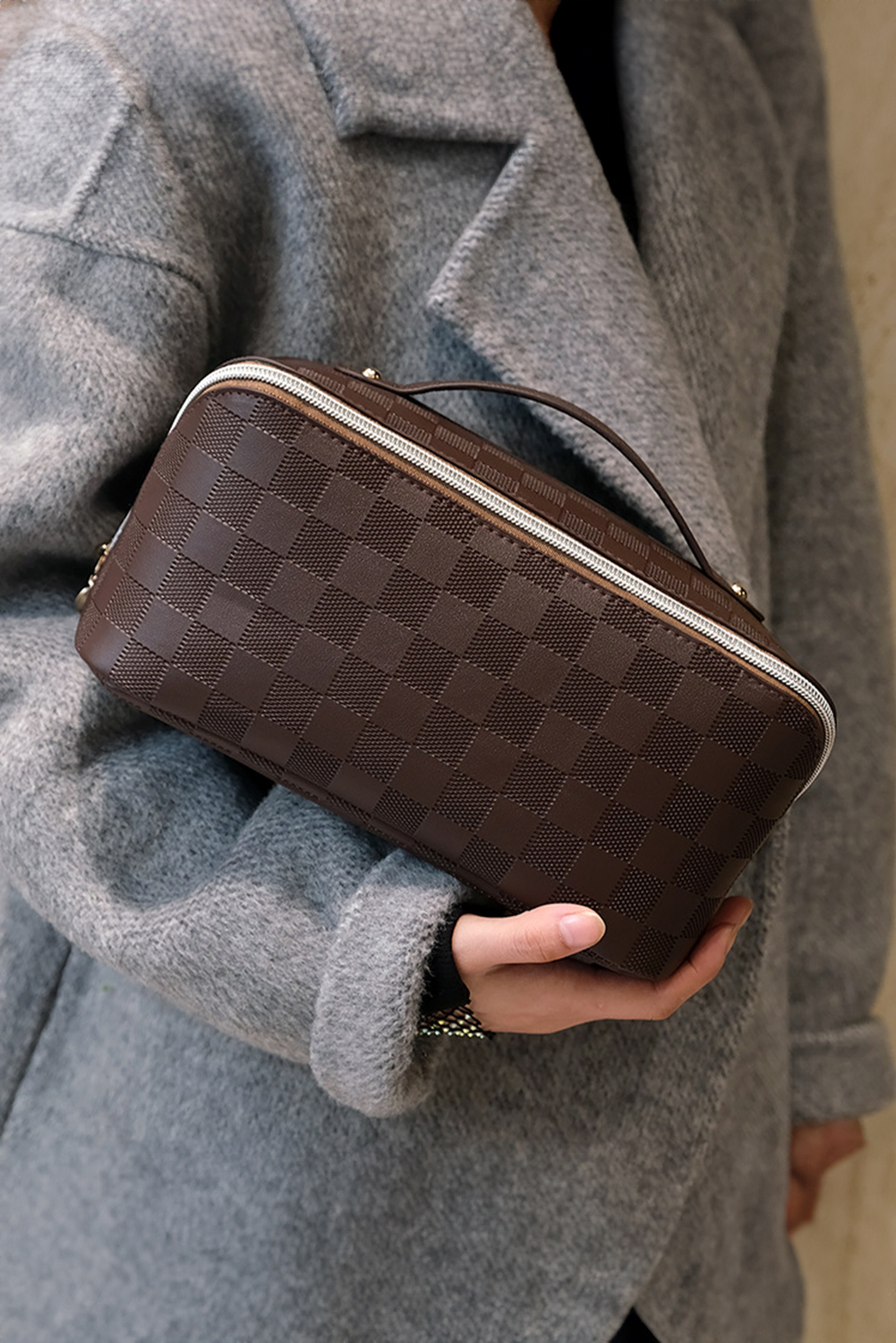Chestnut Checkered Zipper Handle PU Leather Travel Makeup Bag - loveforevers