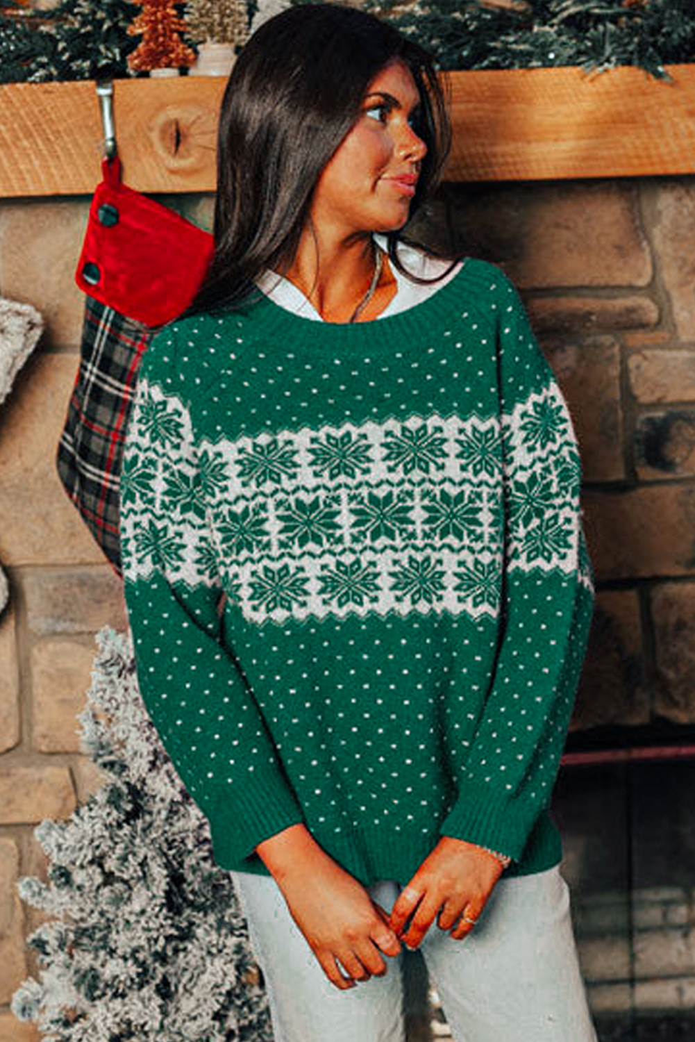 Green Christmas Snowflake Dotted Print Round Neck Sweater - loveforevers