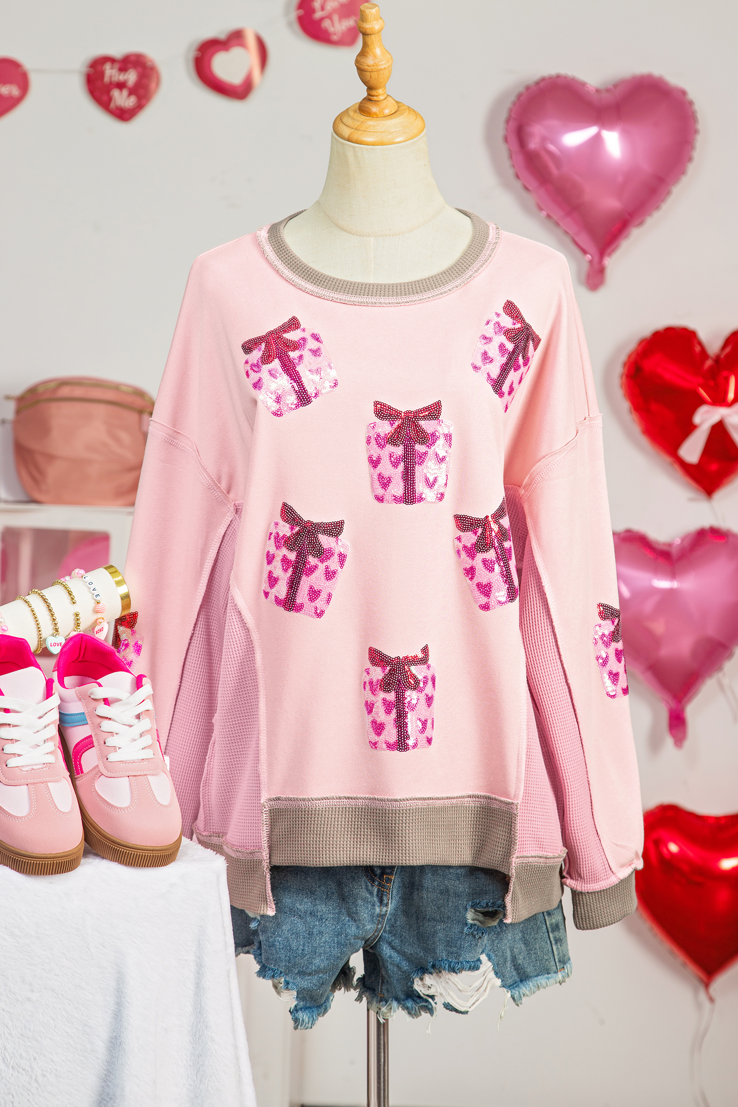 Light Pink Sequin Valentines Heart Gift Box Waffle Color Block Patchwork Sweatshirt - loveforevers