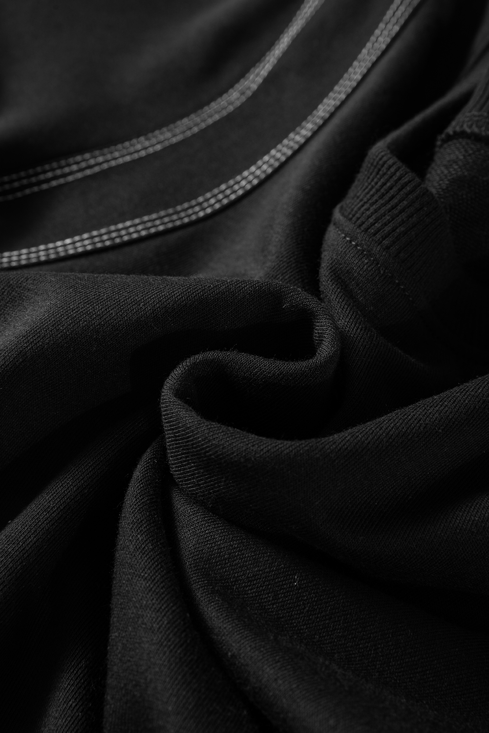 Black Contrast Stitches Detail Puffy Half Sleeve Blouse - loveforevers