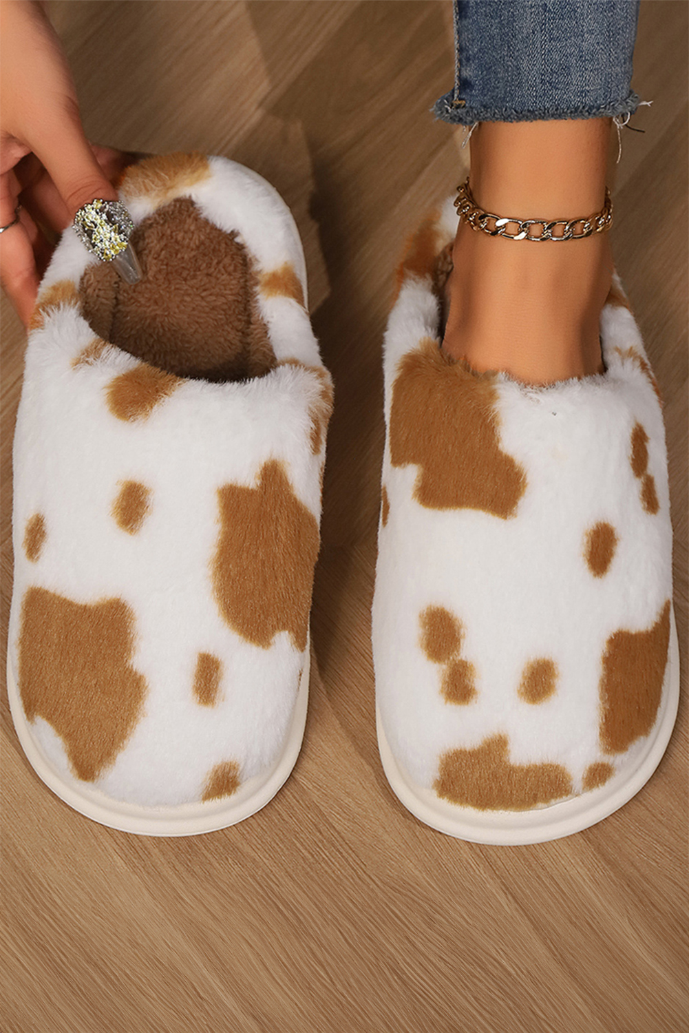 Chestnut Cow Spot Printed Plush Home Slippers - loveforevers