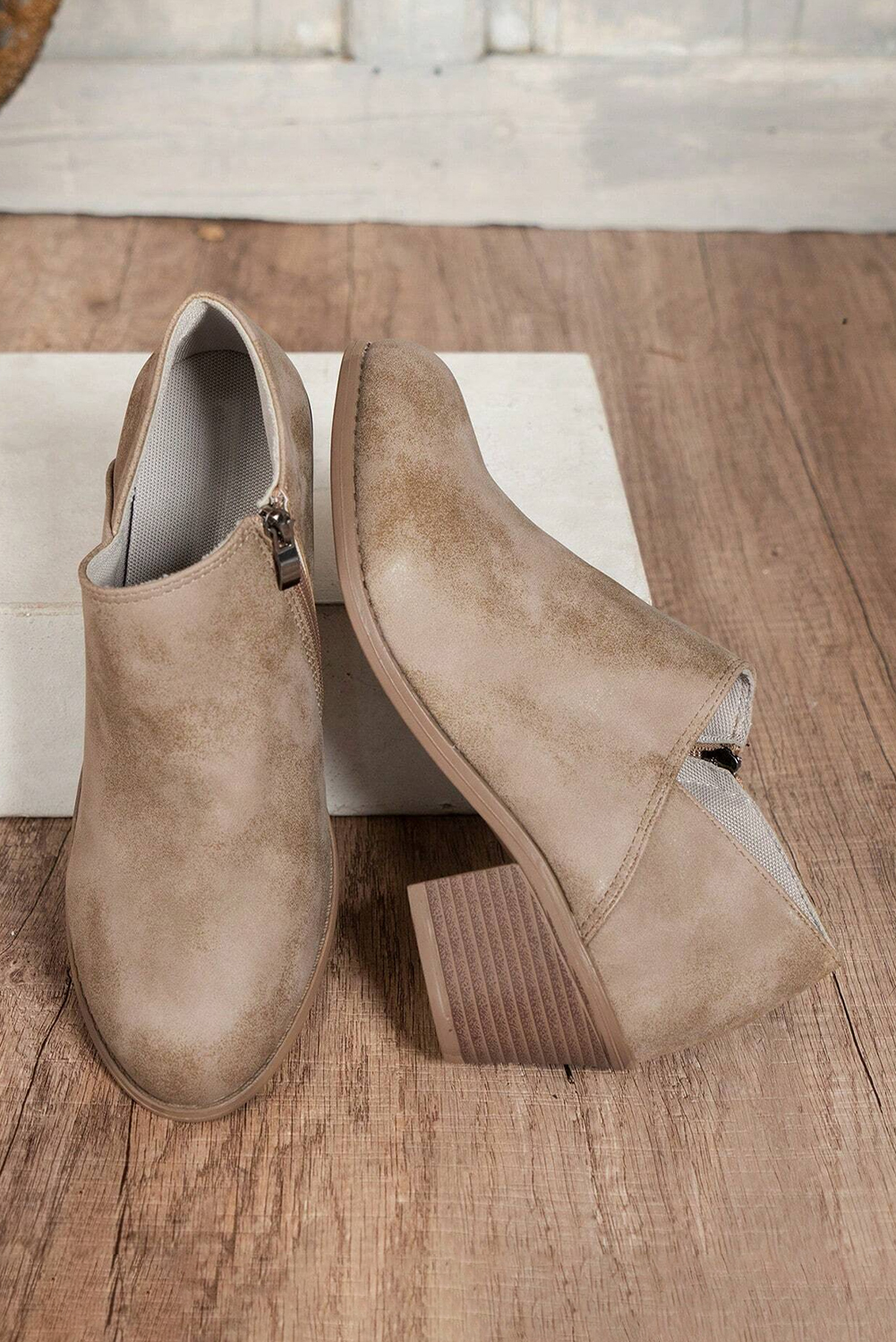 Philippine Gray Tulip Opening Suede Ankle Boots - loveforevers