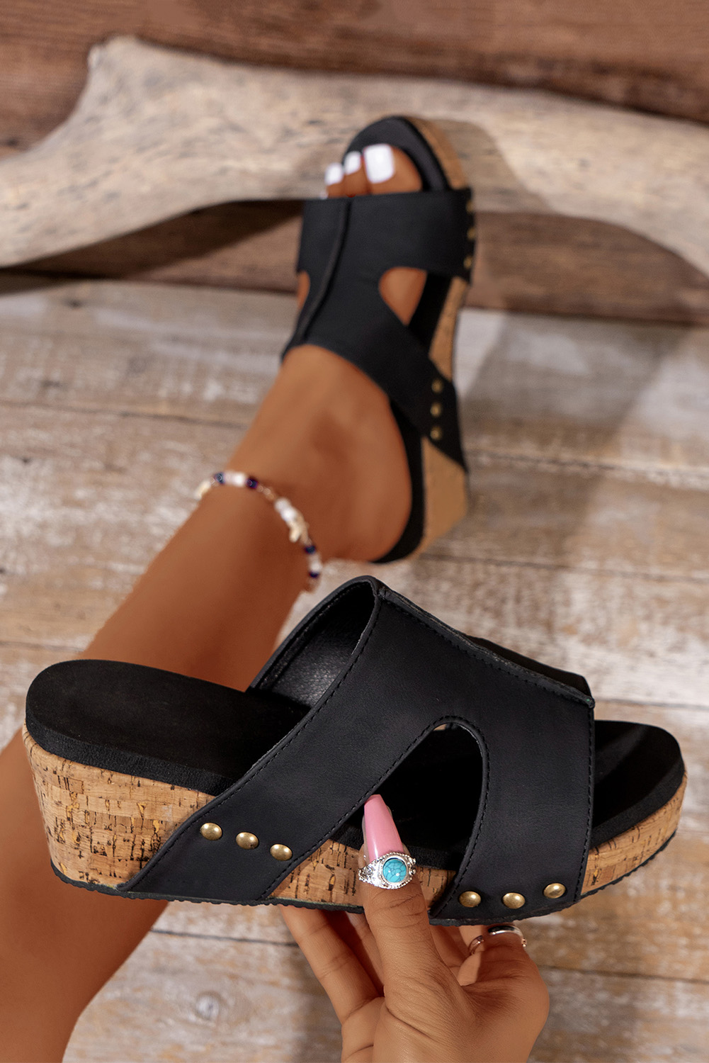 Black Cut Out Rivet Slip-on Wedge Slippers - loveforevers