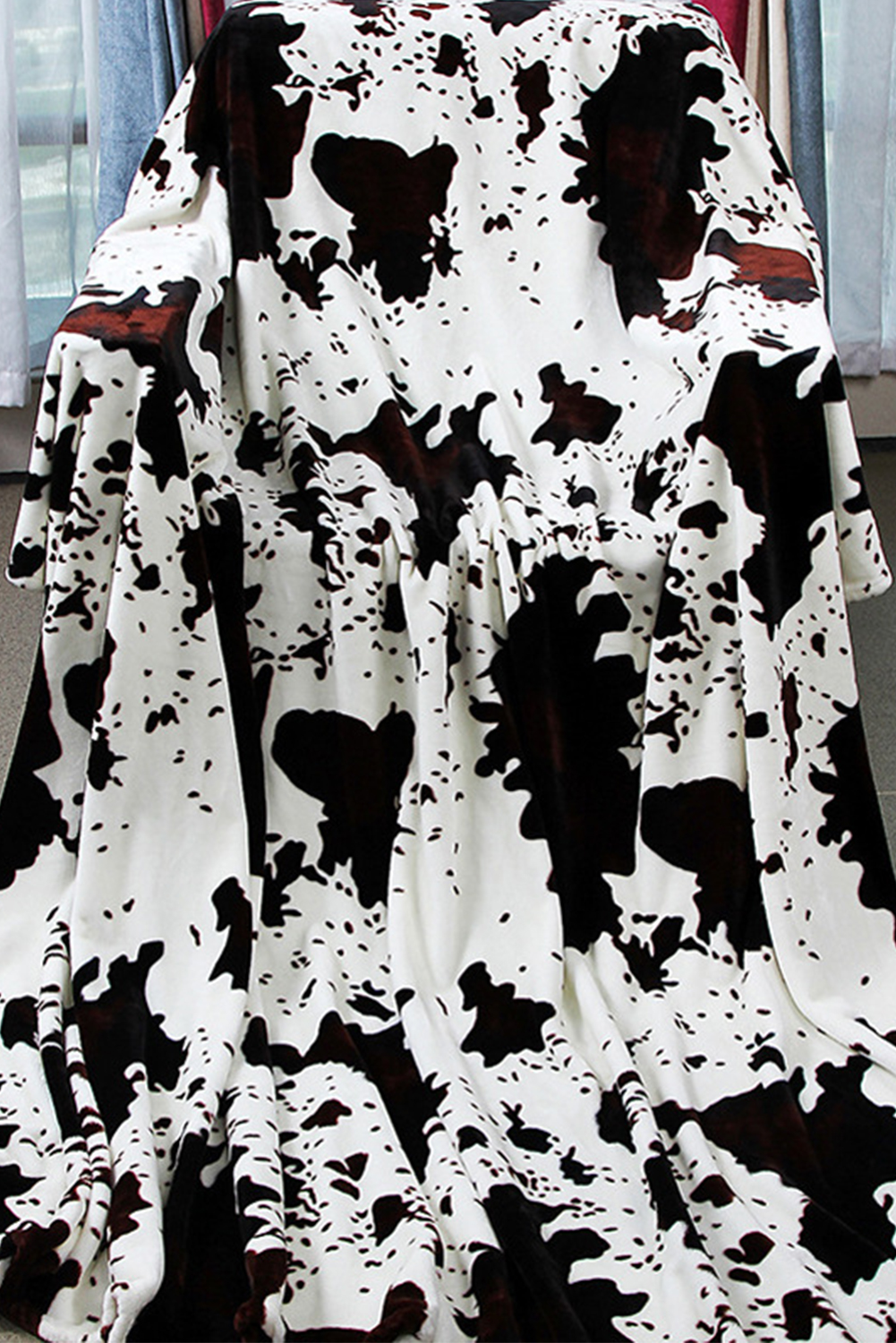 Multicolour Cow Spots Plush Blanket - loveforevers