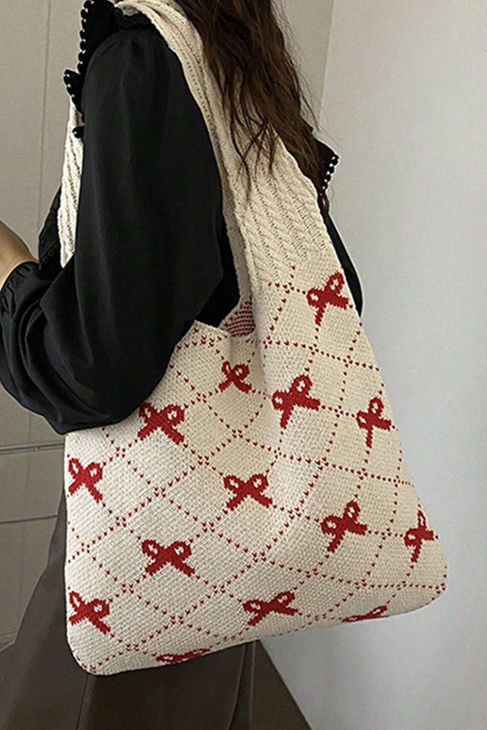 Fiery Red Bow Argyle Pattern Cable Knit Handle Tote Bag - loveforevers