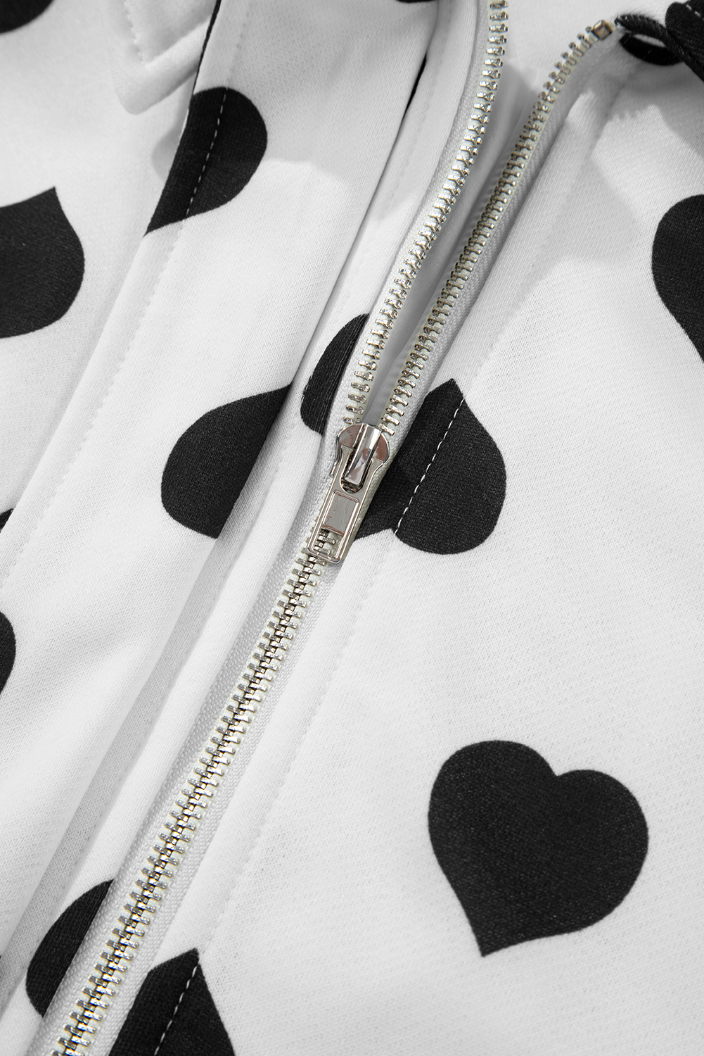 White Double Flap Pocket Heart Print Collar Zip Jacket - loveforevers