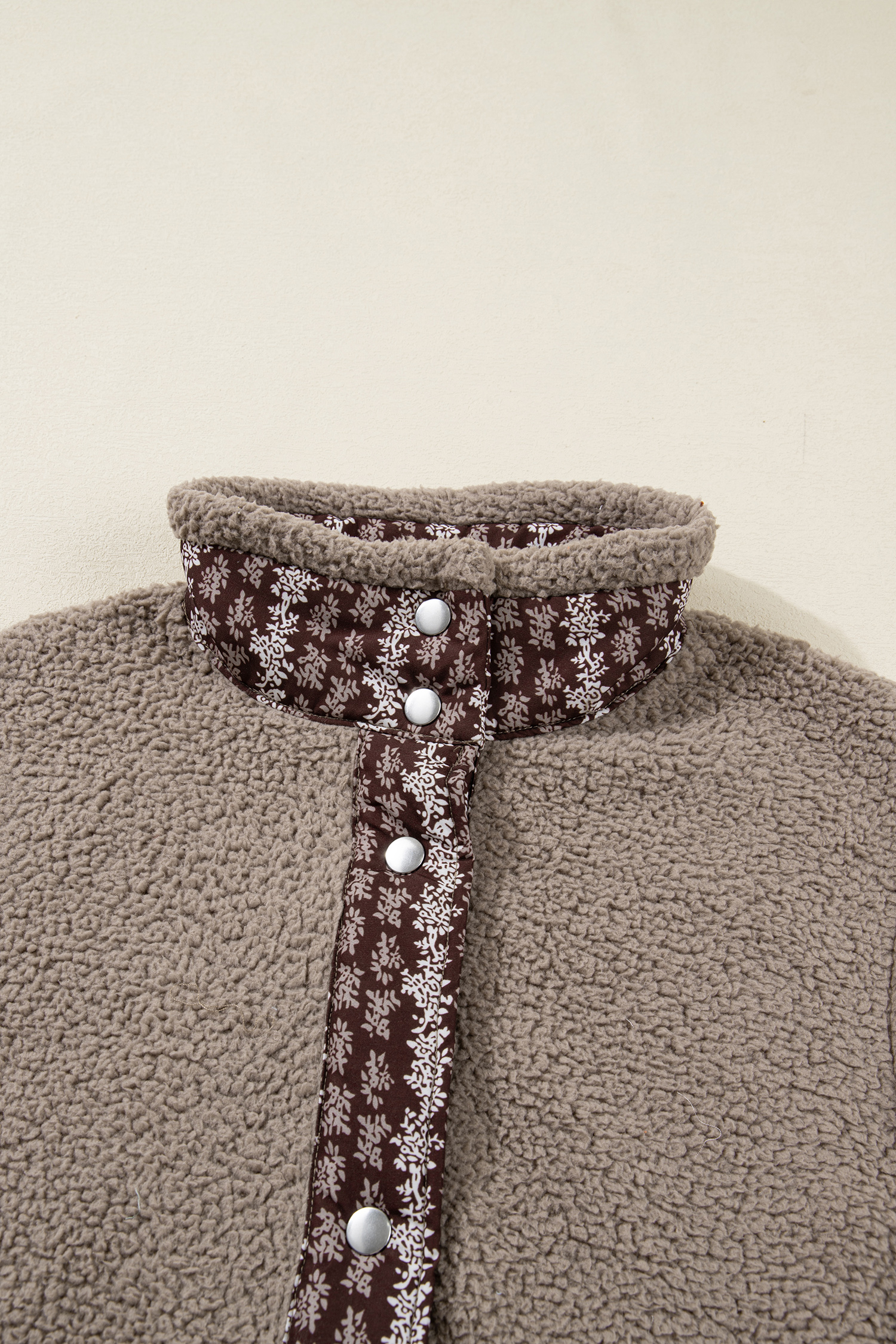 Goat Side Bows Sherpa Fleece Vest - loveforevers