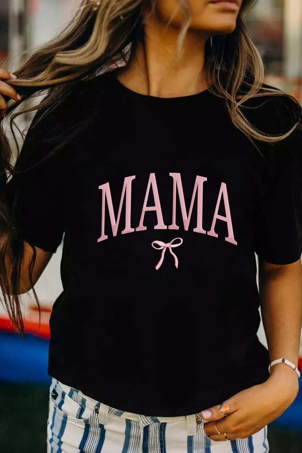 Black MAMA Bow Embroidered Crewneck Tee - loveforevers
