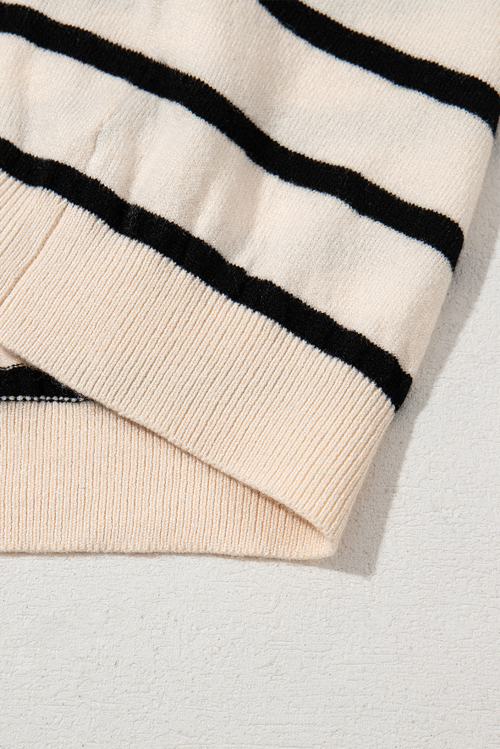Blue Stripe Ribbed Trim Round Neck Bubble Sleeve Knitted Top - loveforevers