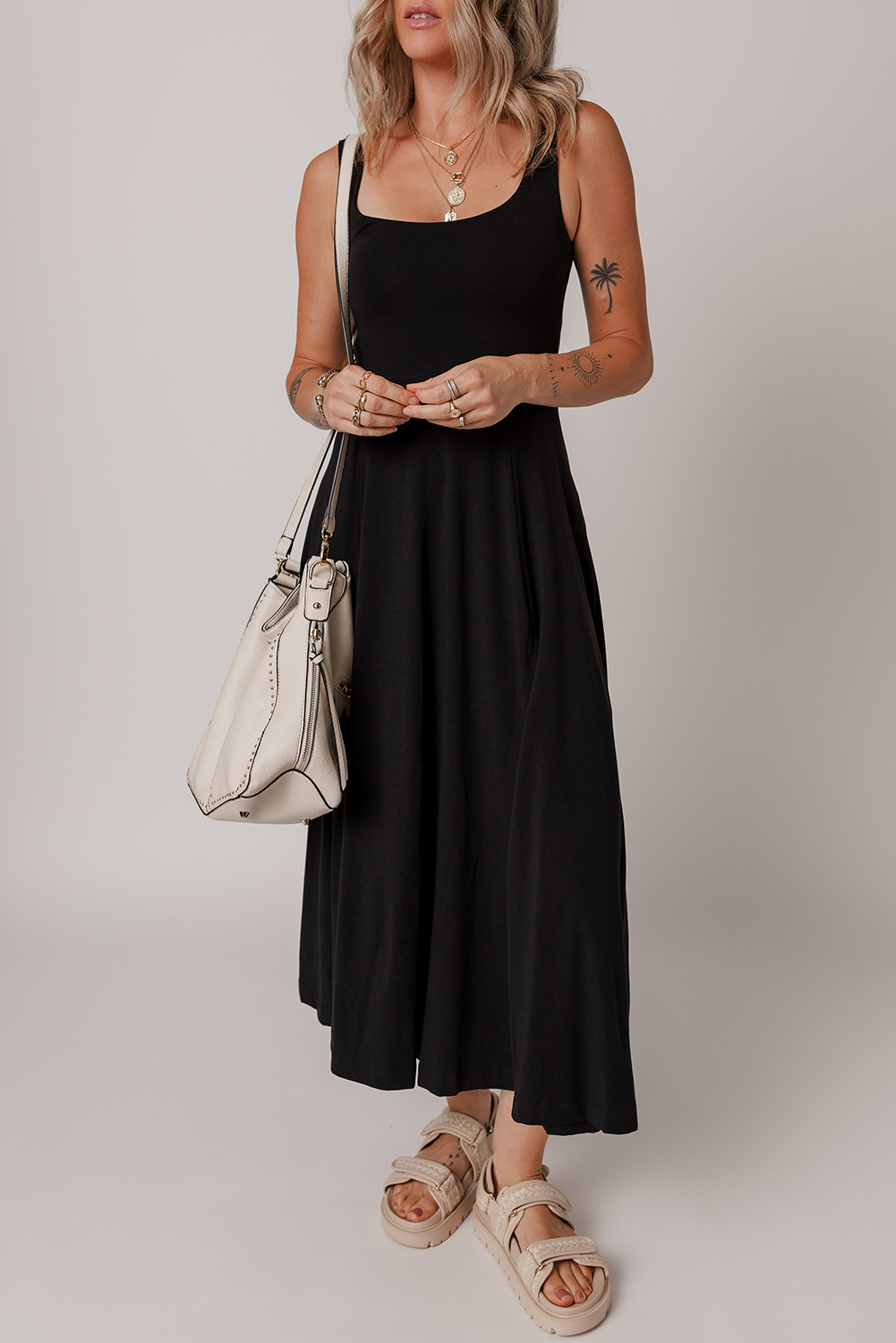 Black Sleeveless Scoop Neck Flared Split Midi Dress - loveforevers