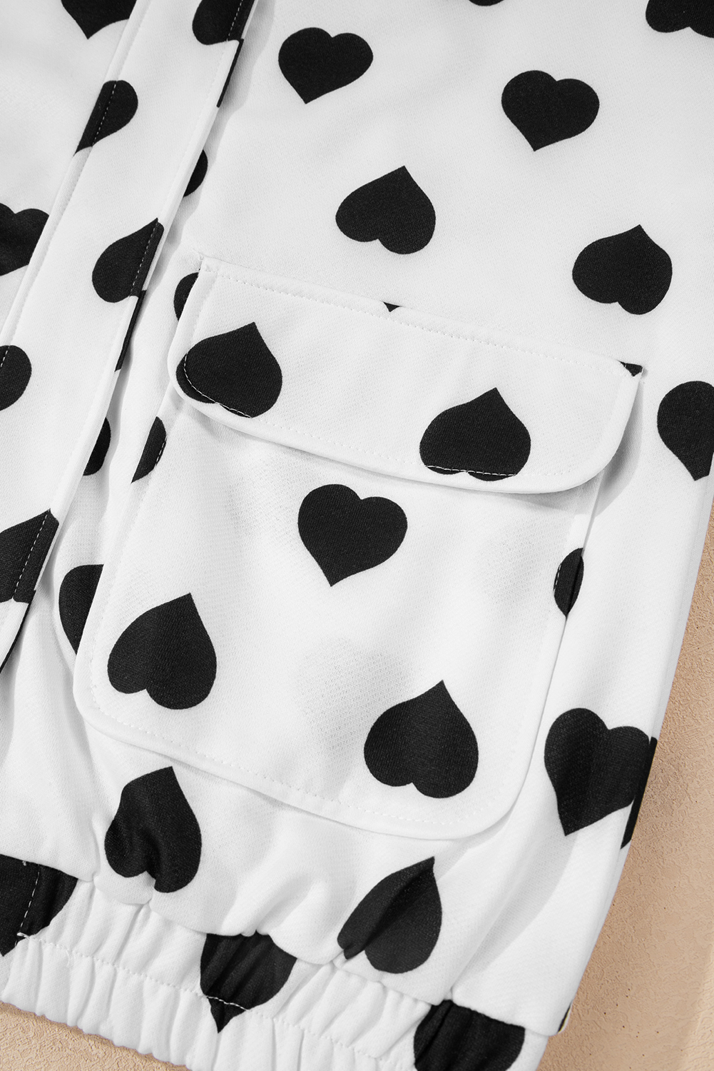 White Double Flap Pocket Heart Print Collar Zip Jacket - loveforevers