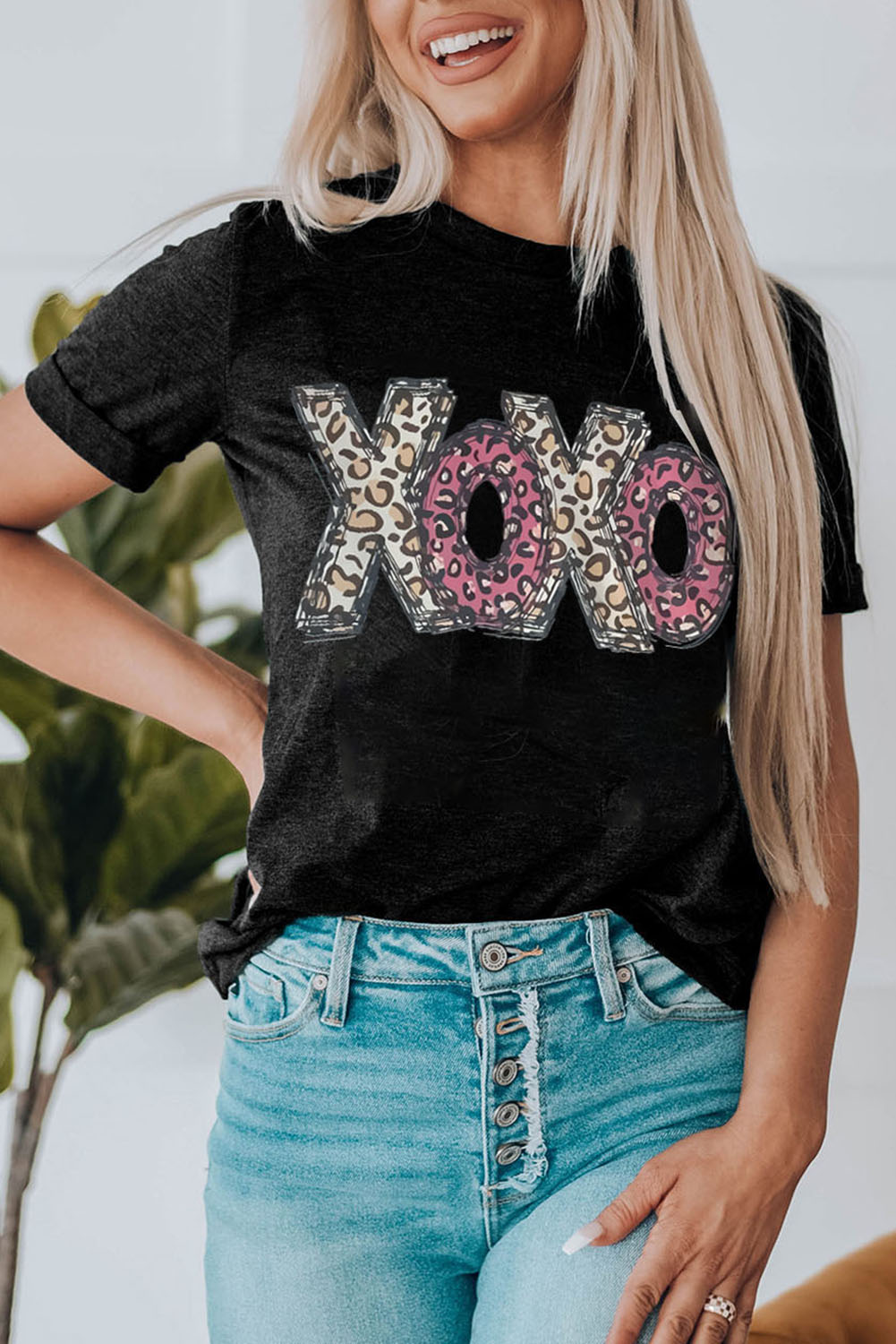 Black Leopard XOXO Print T Shirt - loveforevers