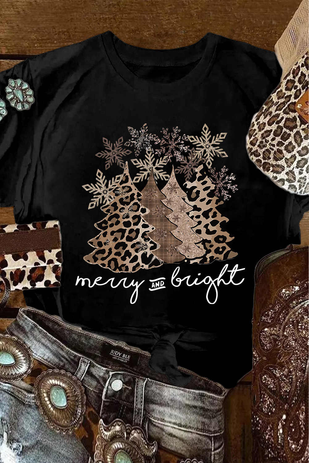 Black Leopard Christmas Tree Graphic Crew Neck T Shirt - loveforevers
