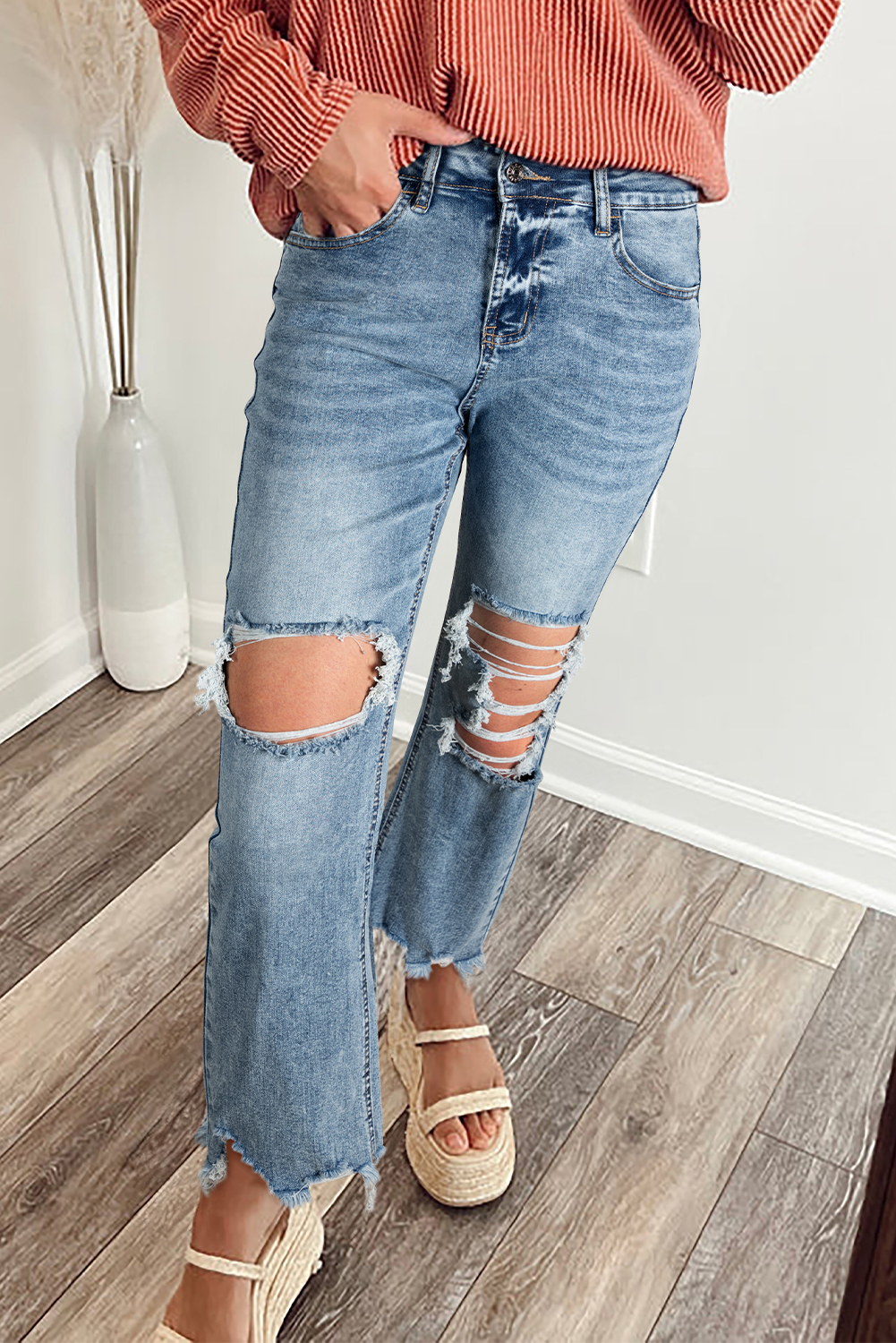 Myosotis Raw Hem Ripped Open Knee Fit Flare Jeans - loveforevers