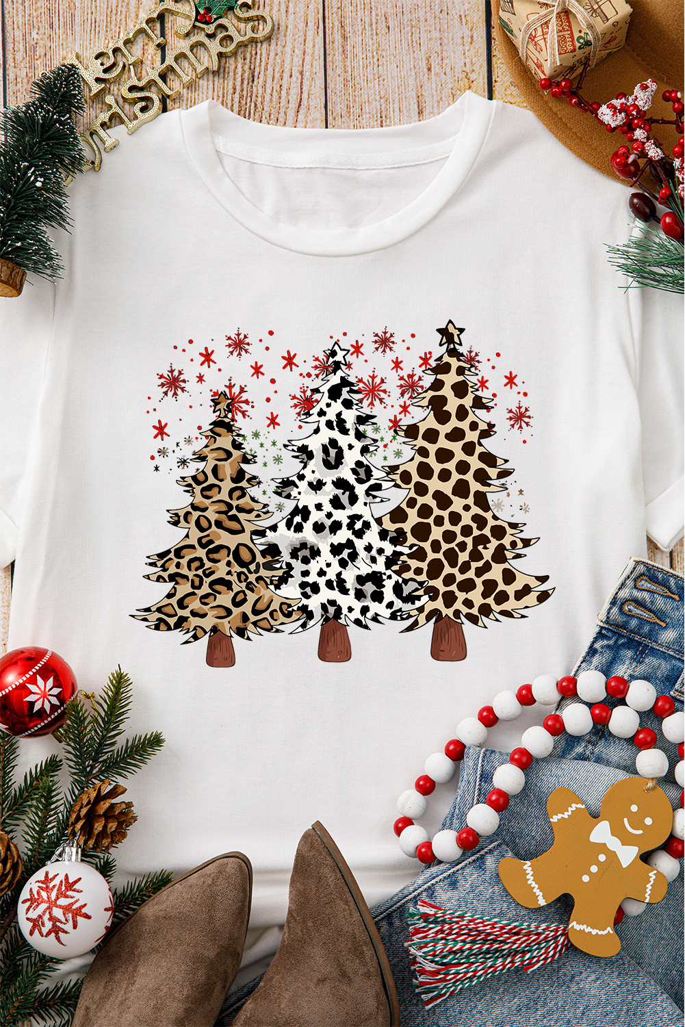 White Leopard Christmas Tree Graphic Crewneck Tee - loveforevers