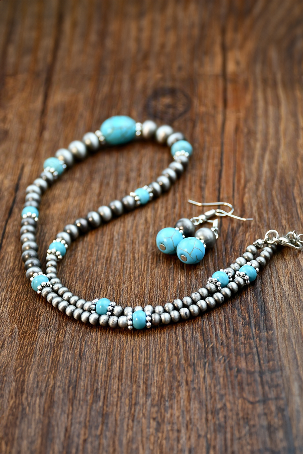 Silvery Western Turquoise Beaded Necklace and Earring Set - loveforevers