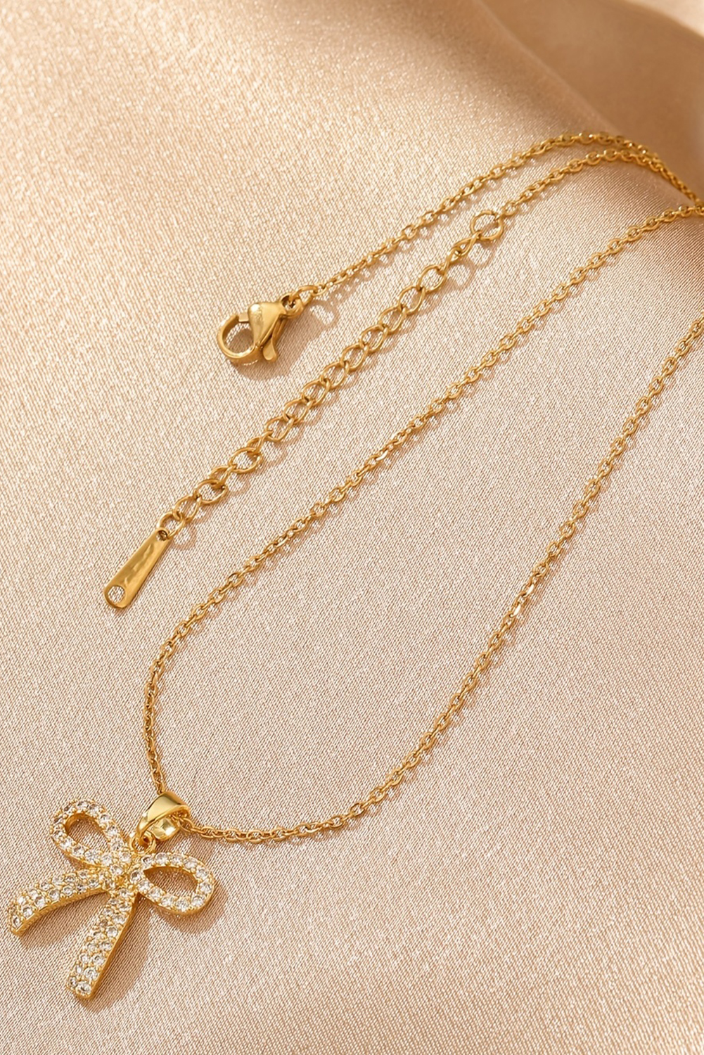 Gold Plated Rhinestone Bowknot Pendant Necklace - loveforevers