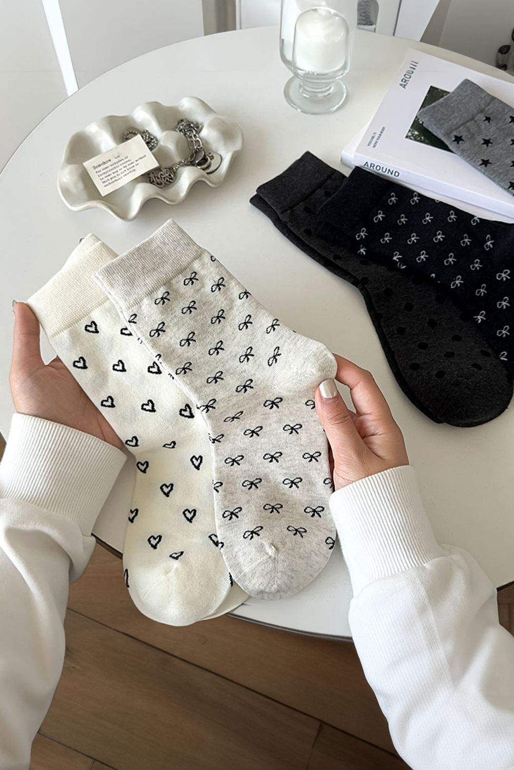 Black Bow Knots Ribbed Edge Crew Socks - loveforevers