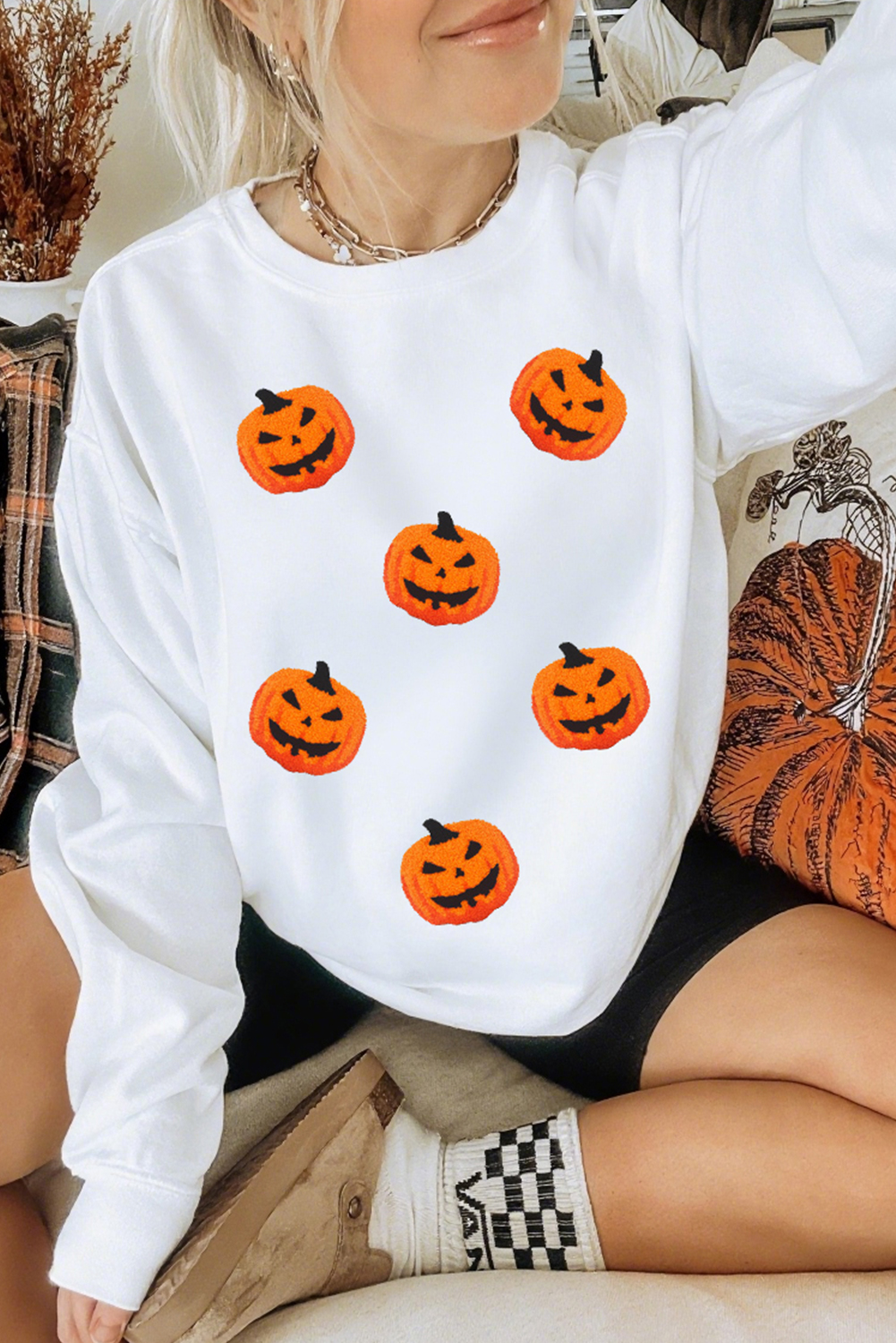 White Pumpkin Face Patched Pattern Halloween Crew Neck Sweatshirt - loveforevers