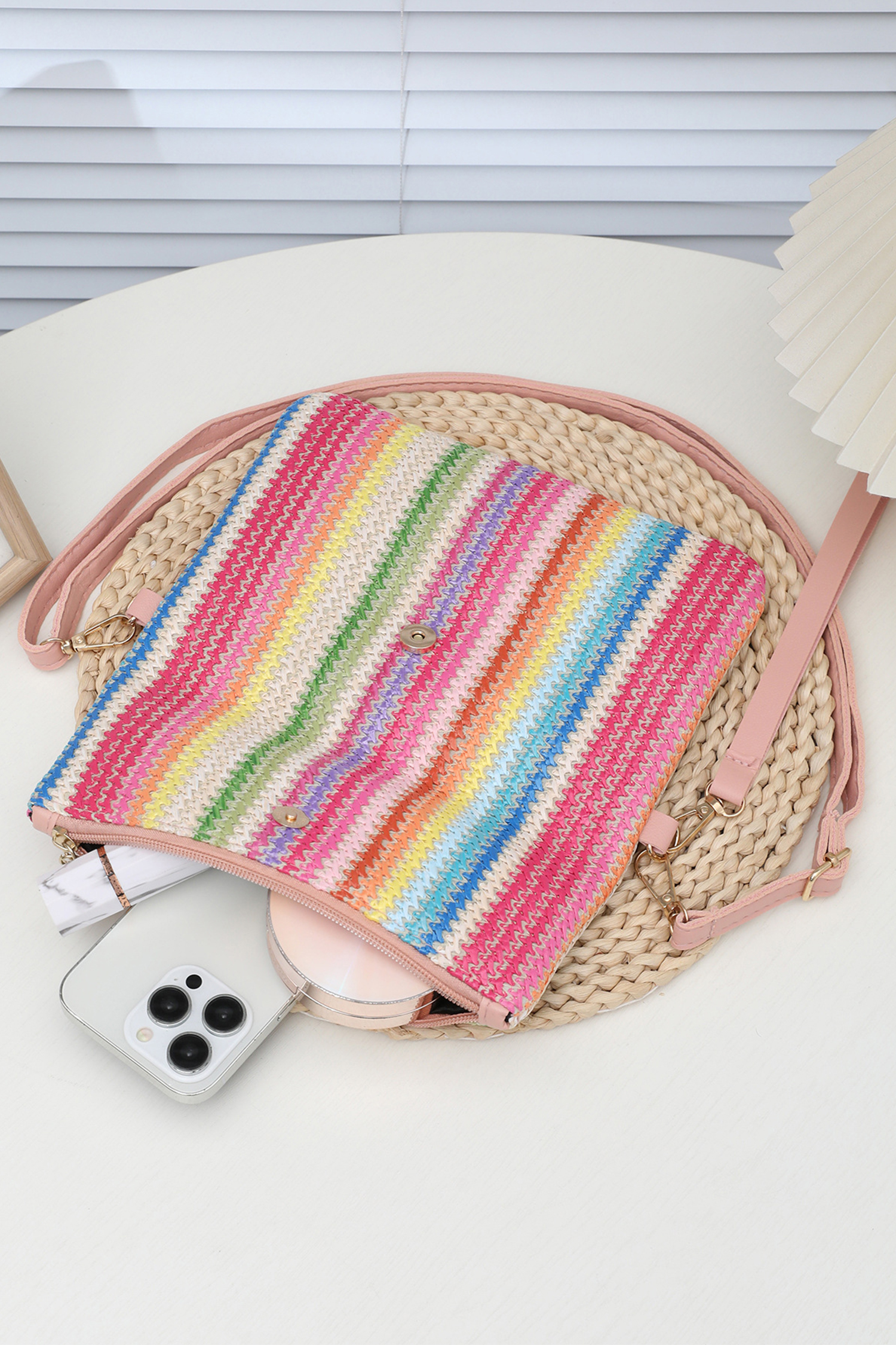 White Daisy Flower Straw Woven Zip Folded Magnetic Button Shoulder Bag - loveforevers