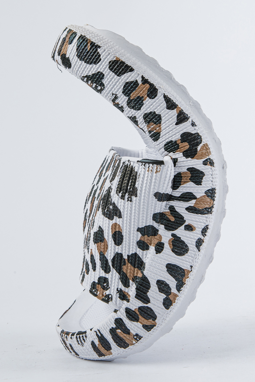 White Leopard Print Thick Sole Slip On Slippers - loveforevers