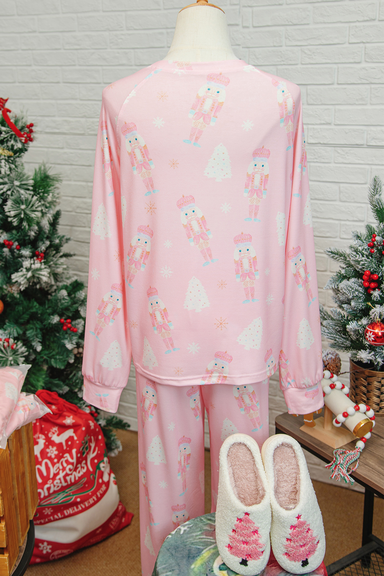 Pink Christmas Tree Nutcracker Print 2pcs Lounge Pant Set - loveforevers