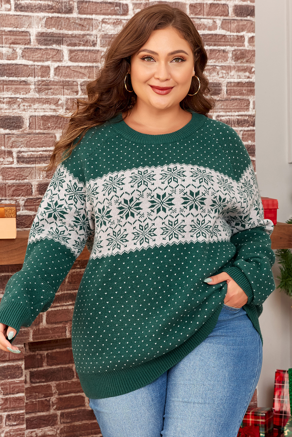 Green Christmas Snowflake Dotted Print Round Neck Sweater - loveforevers