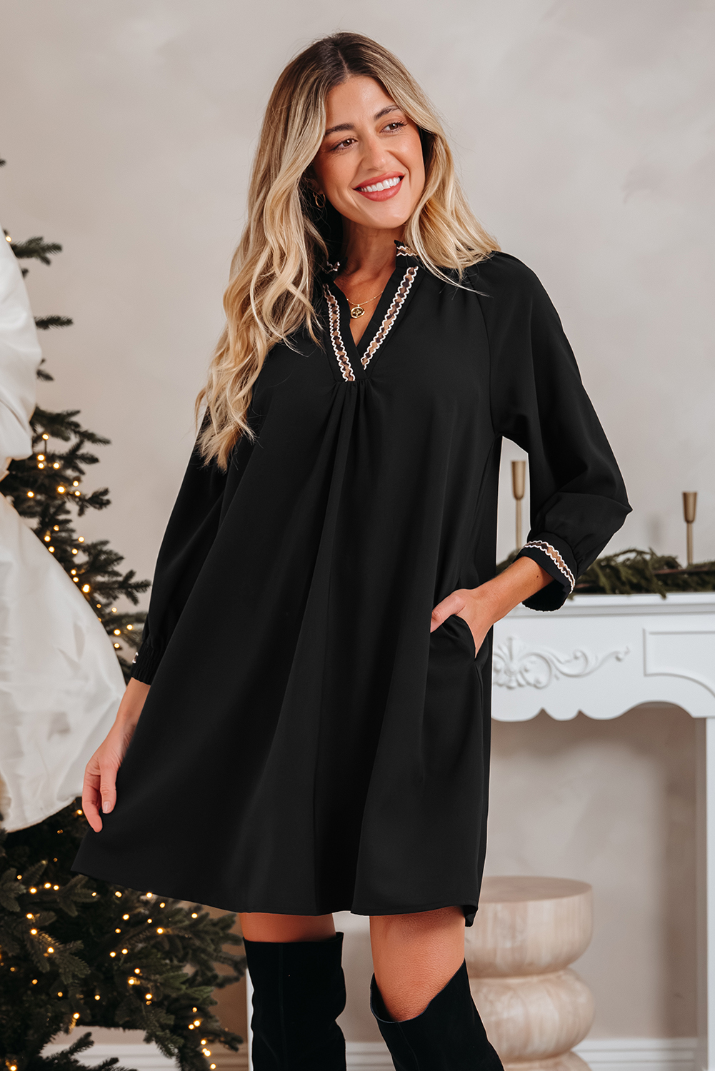 Black Contrast Trim V Neck Bracelet Sleeve Shift Mini Dress - loveforevers