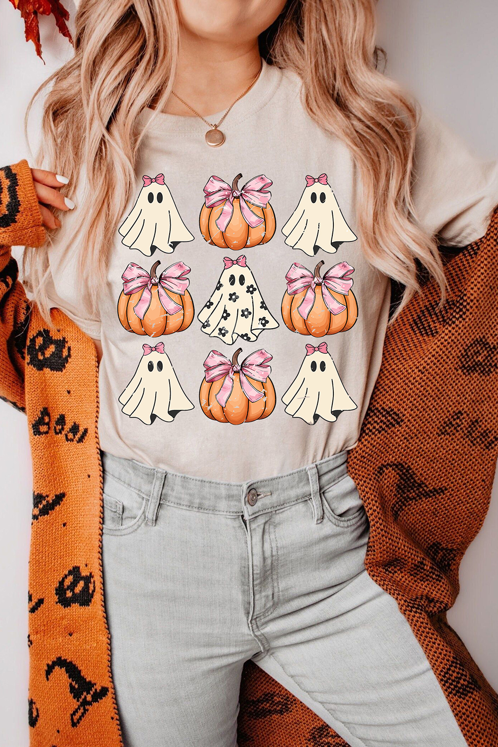 Khaki Bowknot Ghost Pumpkin Graphic Halloween T Shirt - loveforevers