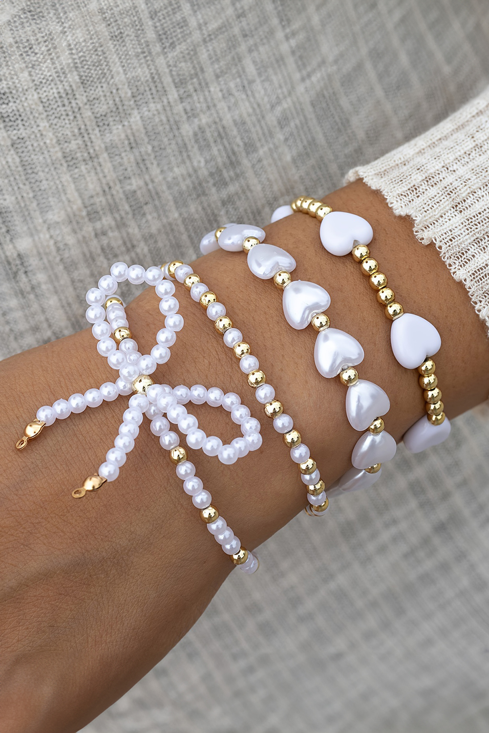 White Bow Knot Heart Shape Faux Pearl Beaded Bracelet Set - loveforevers