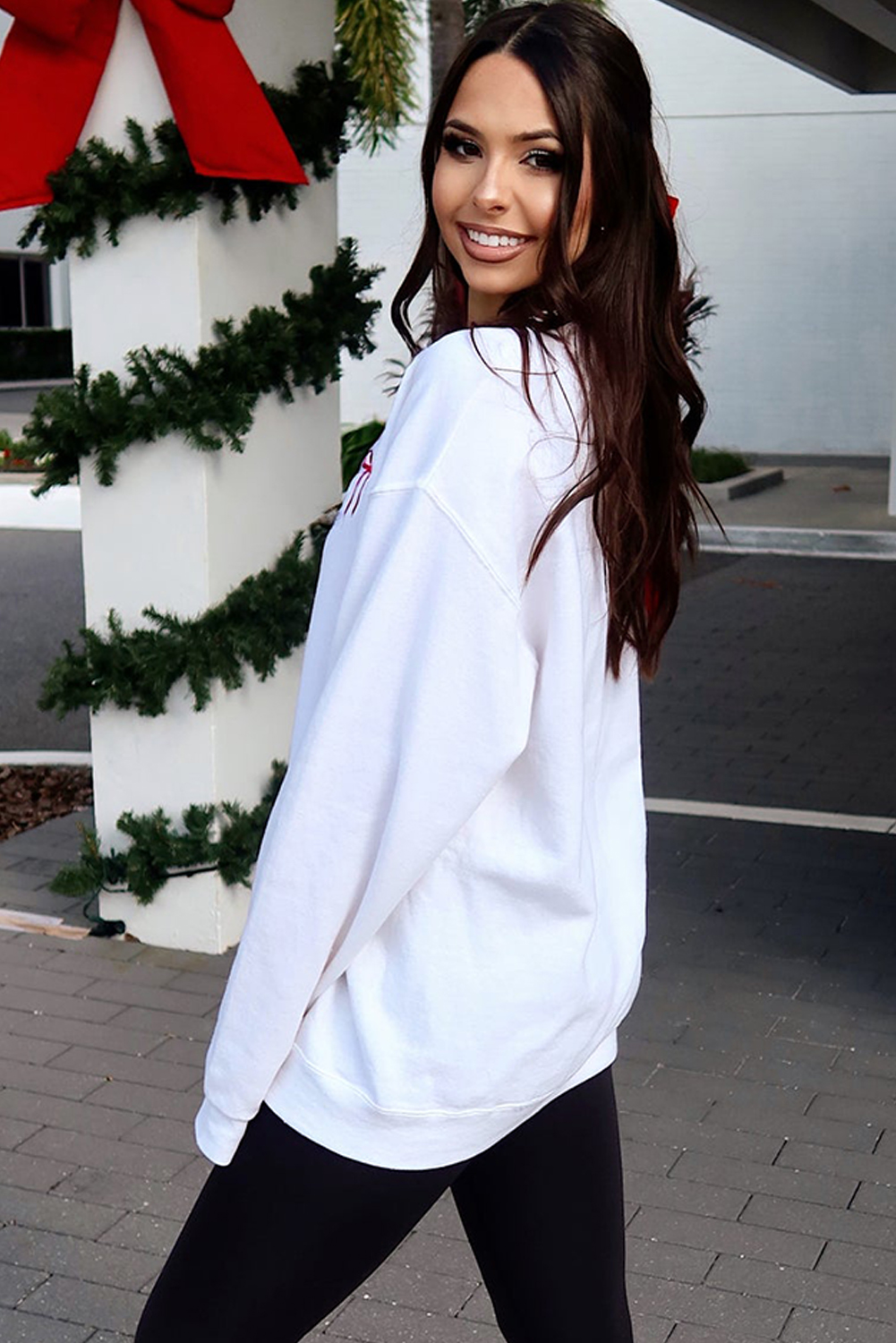 White Diverse Bow Embroidery Drop Shoulder Sweatshirt - loveforevers