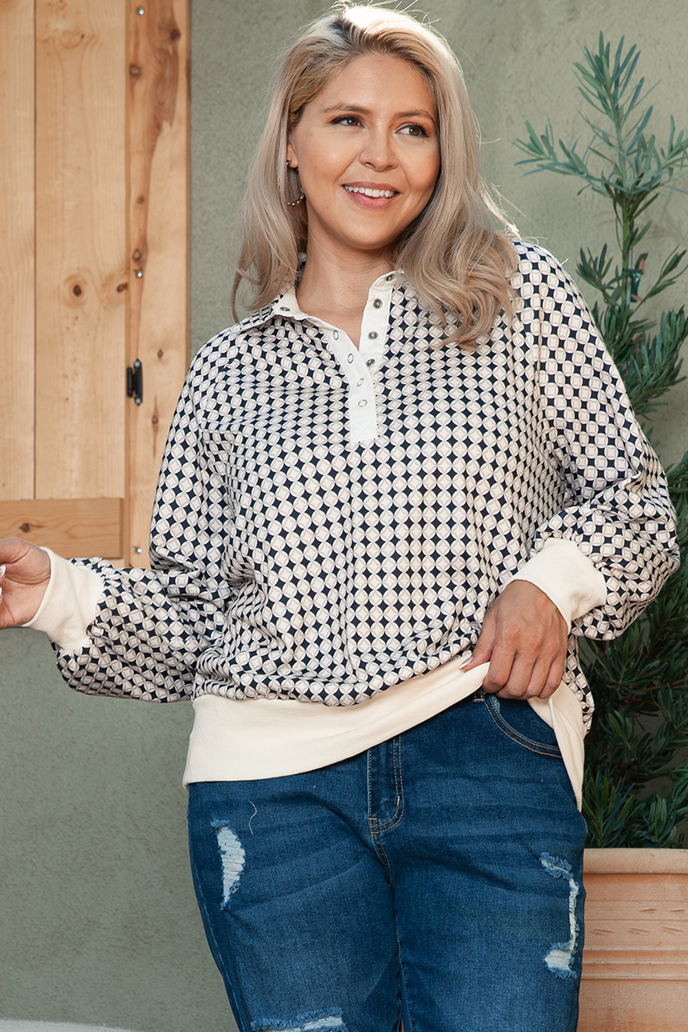 Black Plus Size Two Tone Contrast Collared Pullover Sweatshirt - loveforevers