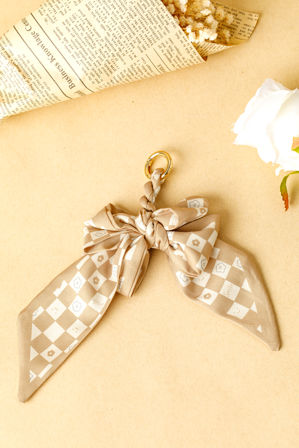 Smoke Gray Checkered Flower Bow Knot Keychain - loveforevers